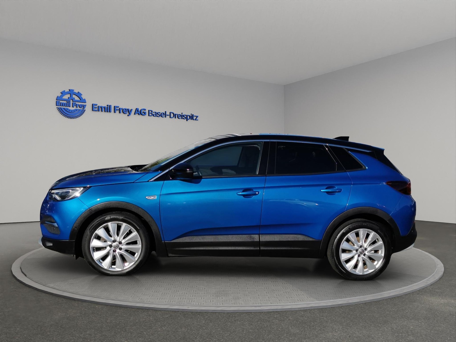 OPEL Grandland X 1.6 T Ultimate-image-2