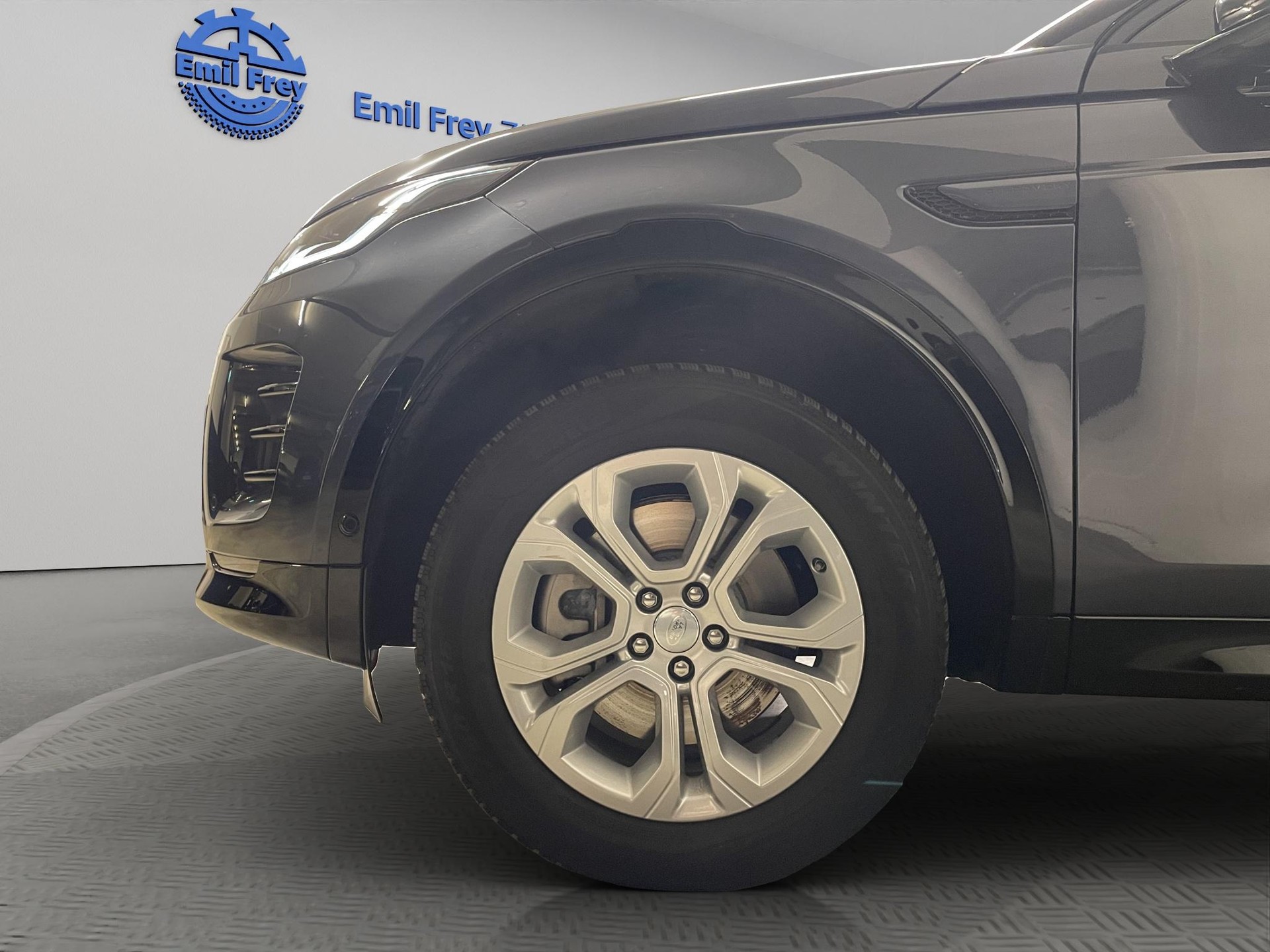 LAND ROVER Discovery Sport 2.0 D I4 165 Dynamic SE-image-11