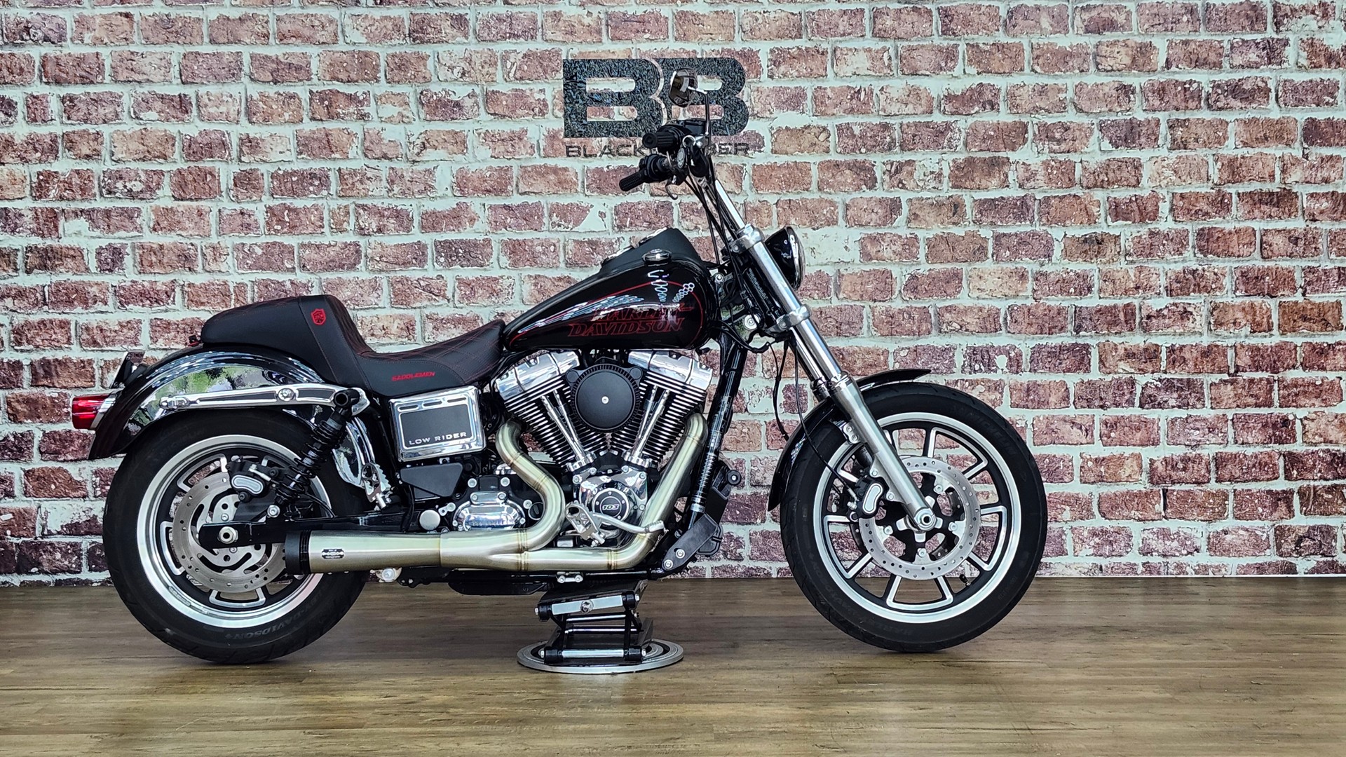 HARLEY-DAVIDSON FXDL Dyna Low Rider ABS-showroom-element-1