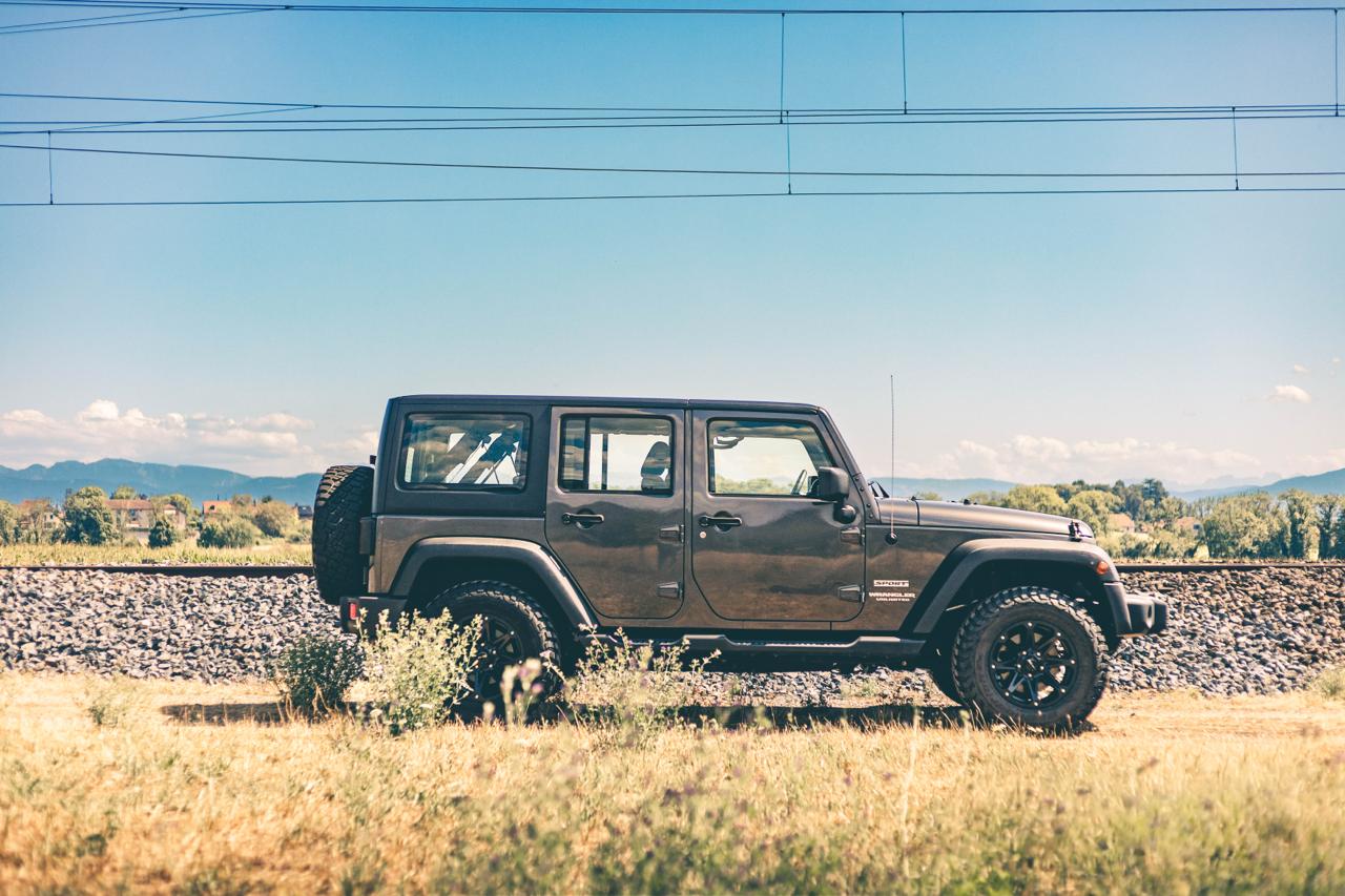 JEEP Wrangler 2.8CRD Unlimited Sport Automatic softtop-image-1