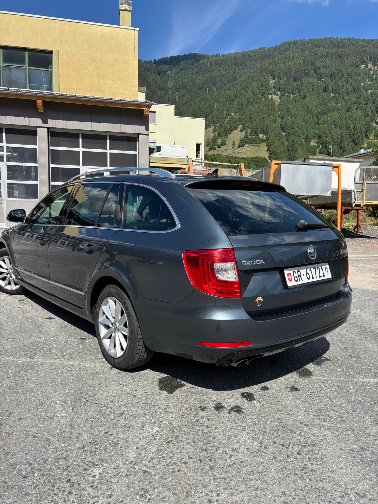 SKODA 2.0 TDI 170 Eleg. 4x4 DSG S/S-image-6