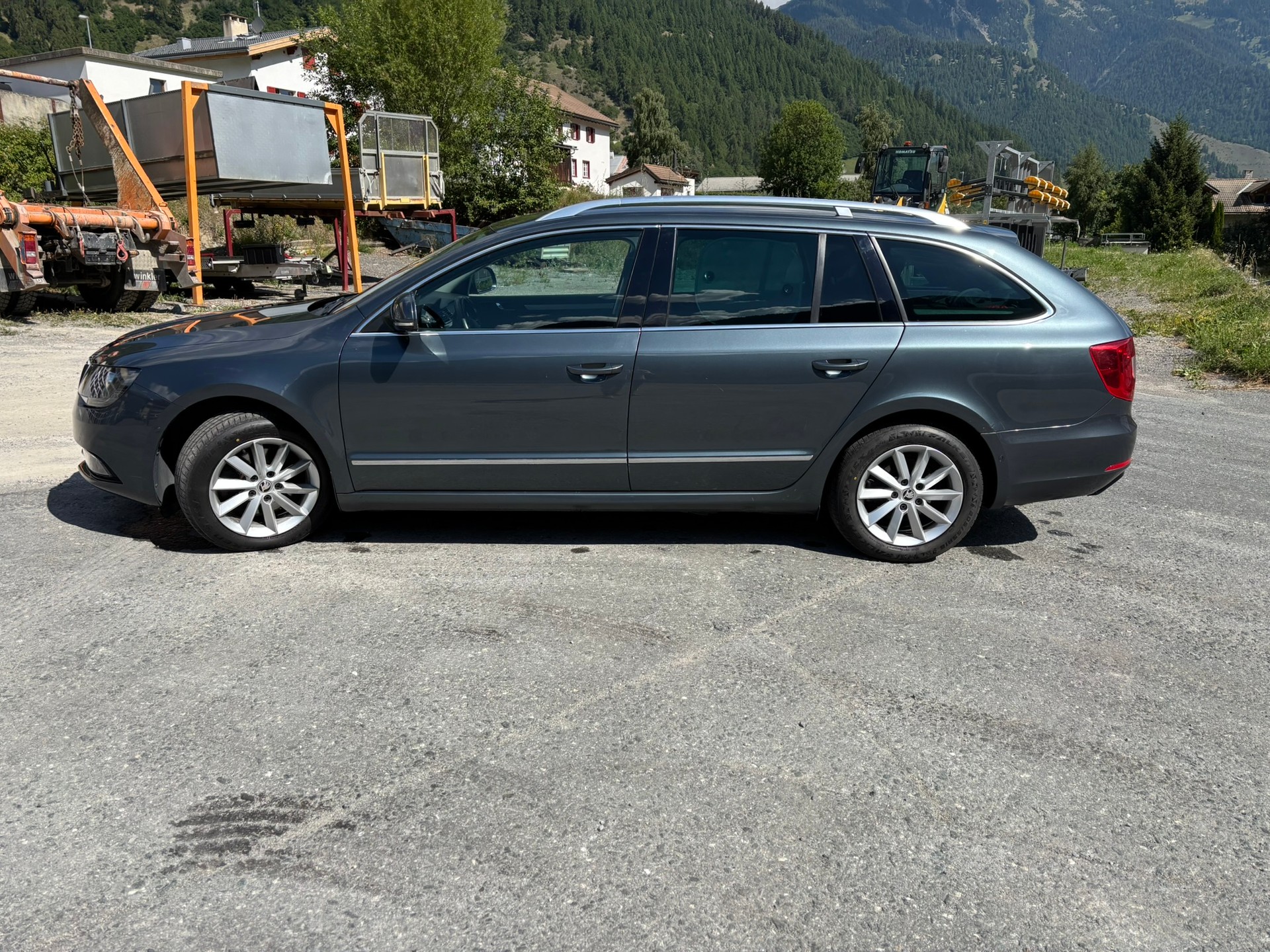 SKODA 2.0 TDI 170 Eleg. 4x4 DSG S/S-image-5