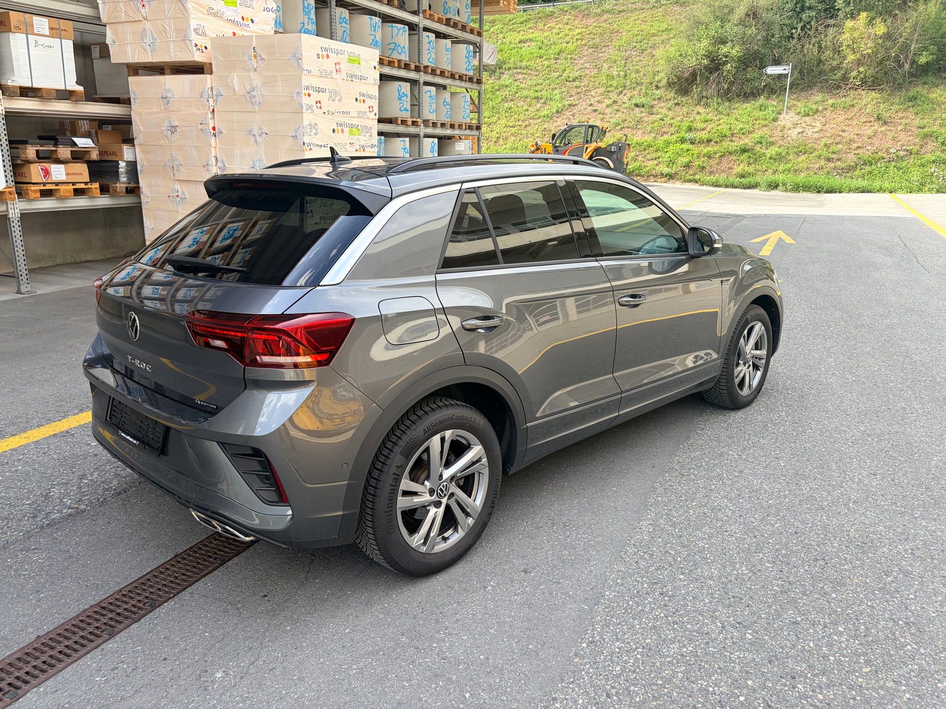 VW T-Roc 2.0 TSI R-Line DSG 4motion-image-3