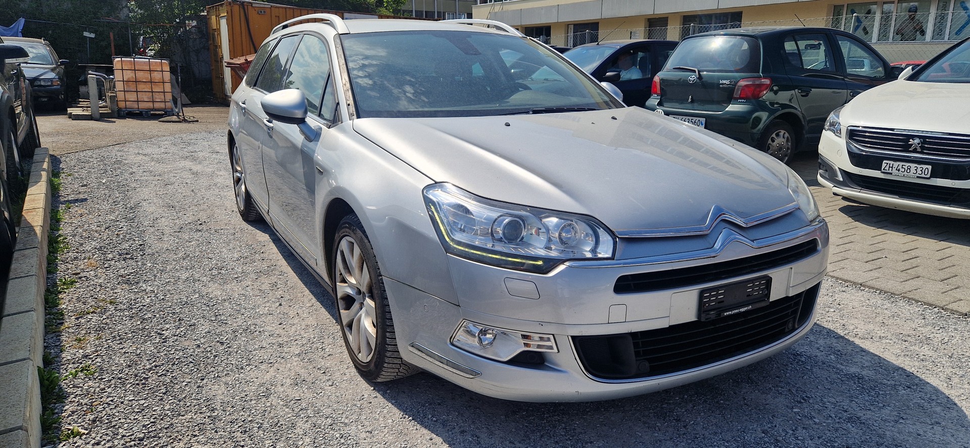 CITROEN C5 Tourer 3.0 HDi V6 Exclusive Automatic-image-2