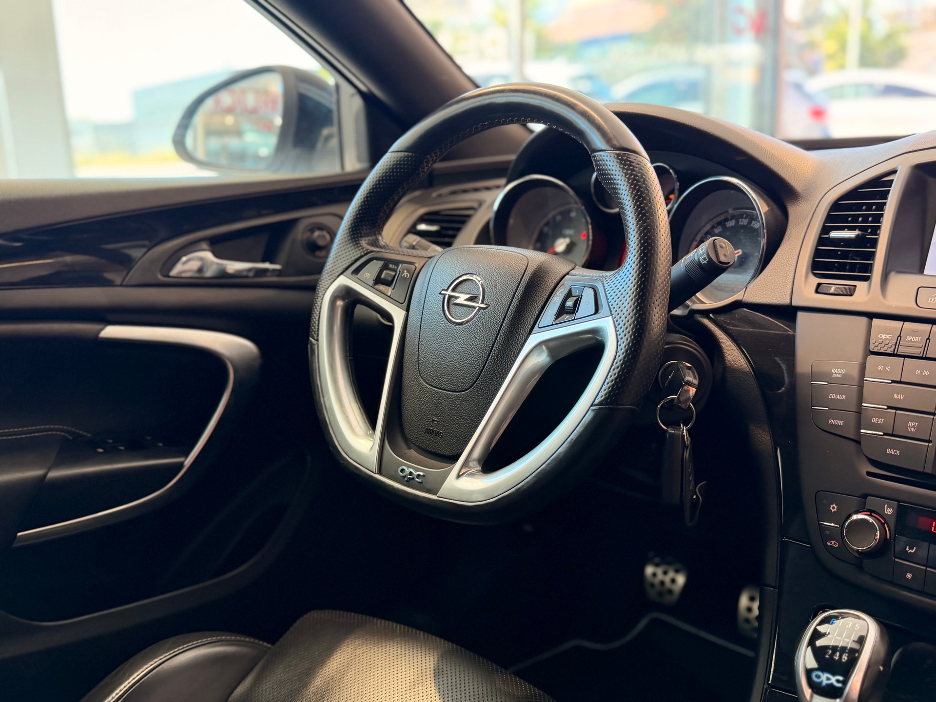 OPEL Insignia Sports Tourer 2.8 Turbo OPC 4WD-image-25