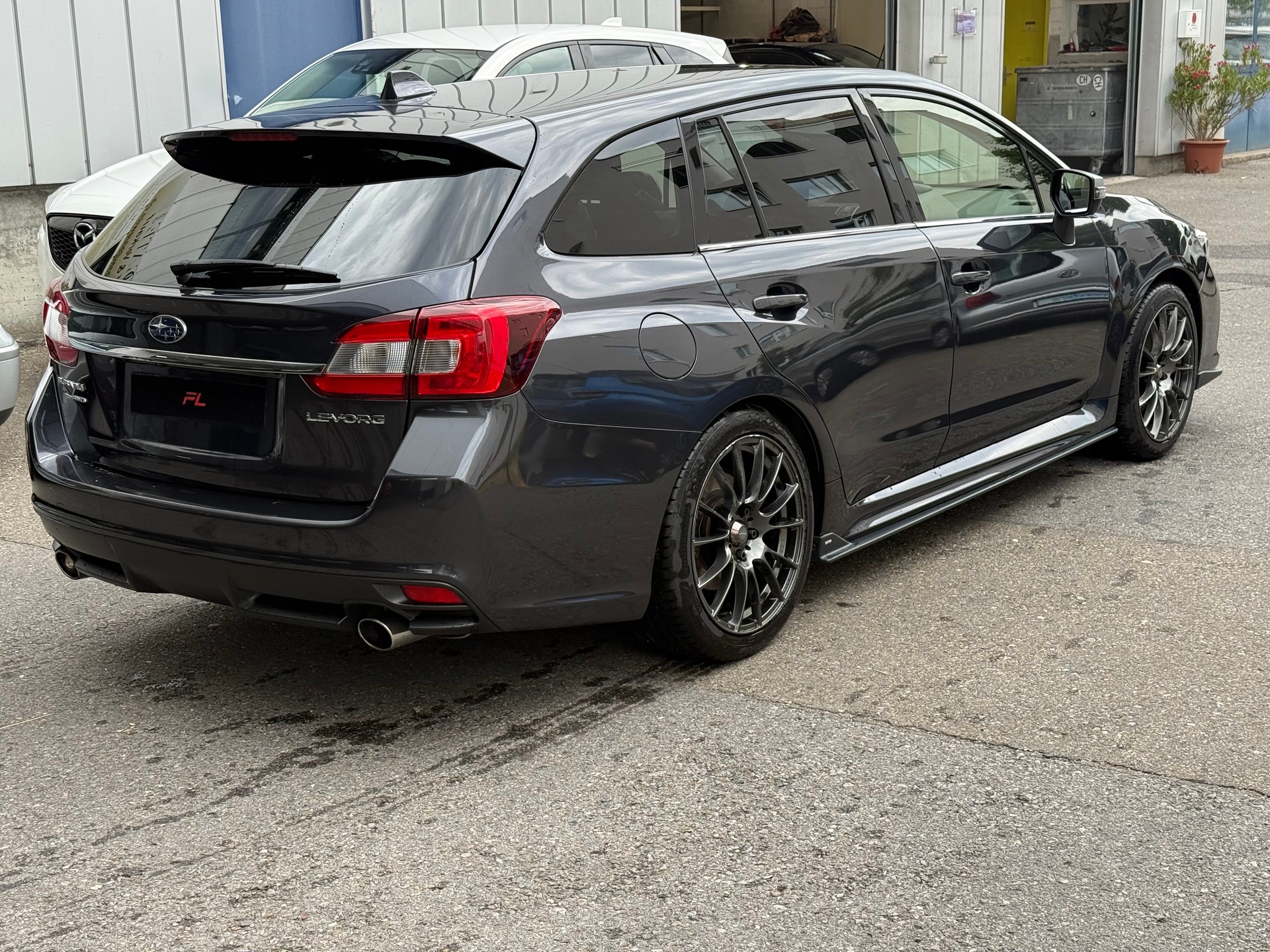 SUBARU Levorg 1.6DIT Swiss S AWD Lineartronic-image-3