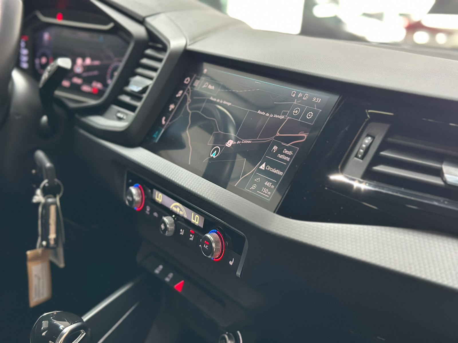 AUDI A1 Sportback 35 TFSI advanced S-tronic-image-15