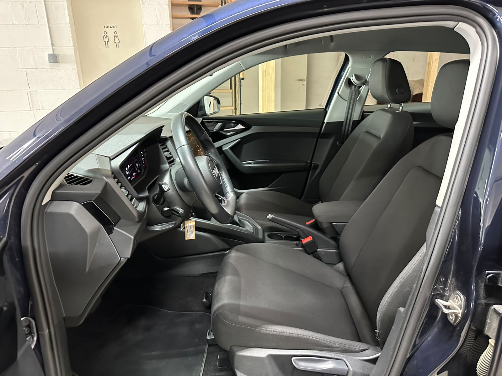AUDI A1 Sportback 35 TFSI advanced S-tronic-image-12