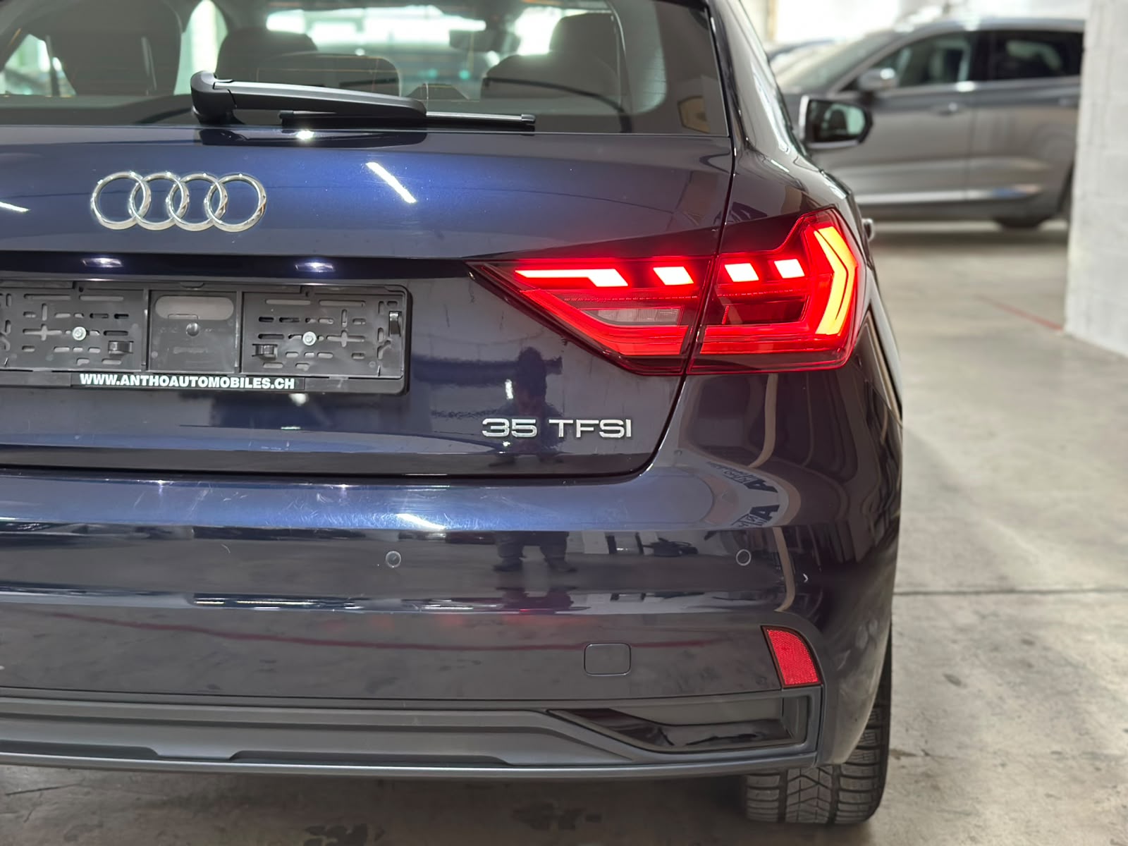 AUDI A1 Sportback 35 TFSI advanced S-tronic-image-6