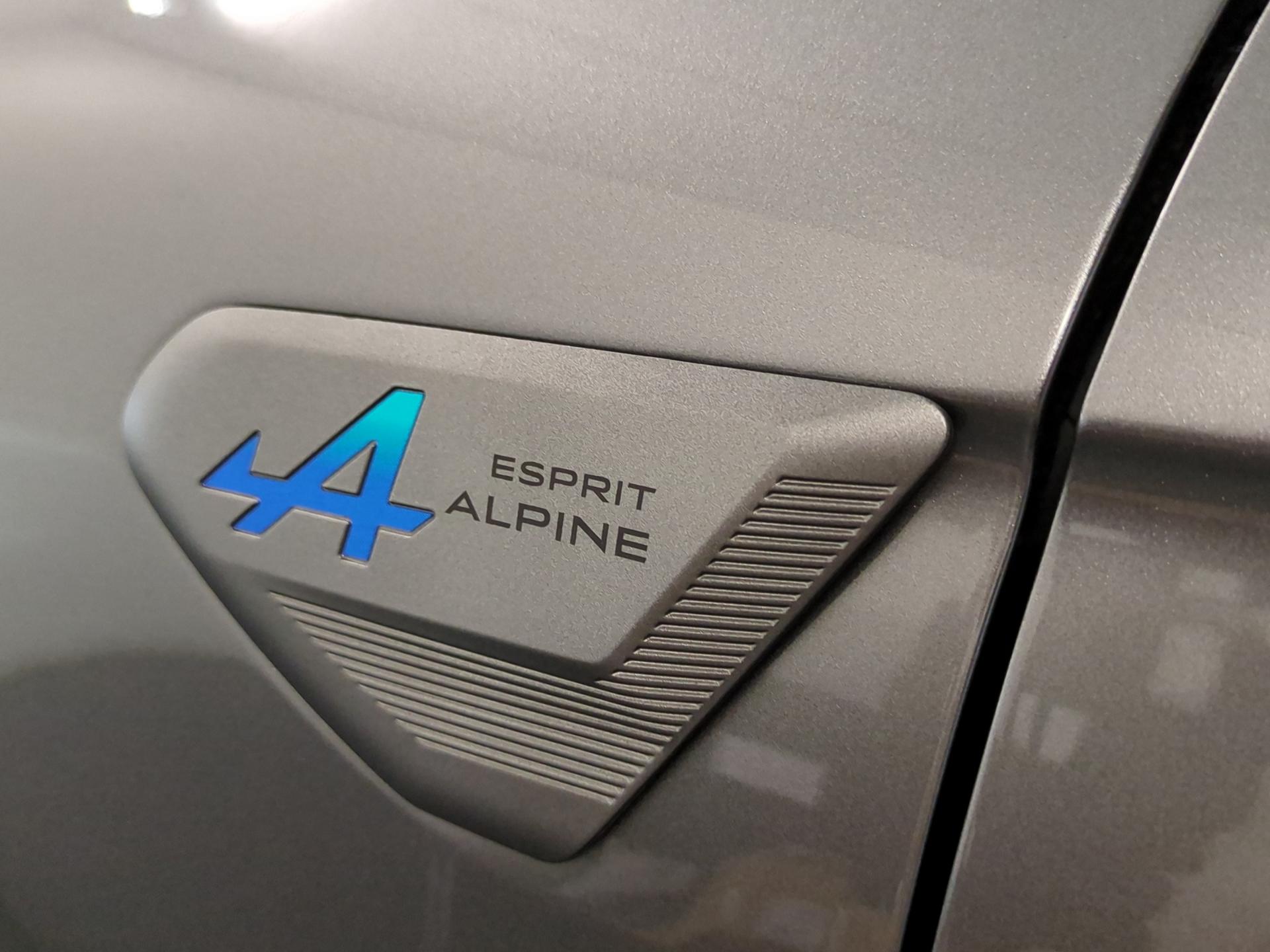 RENAULT Clio 1.6 E-Tech Esprit Alpine-image-18