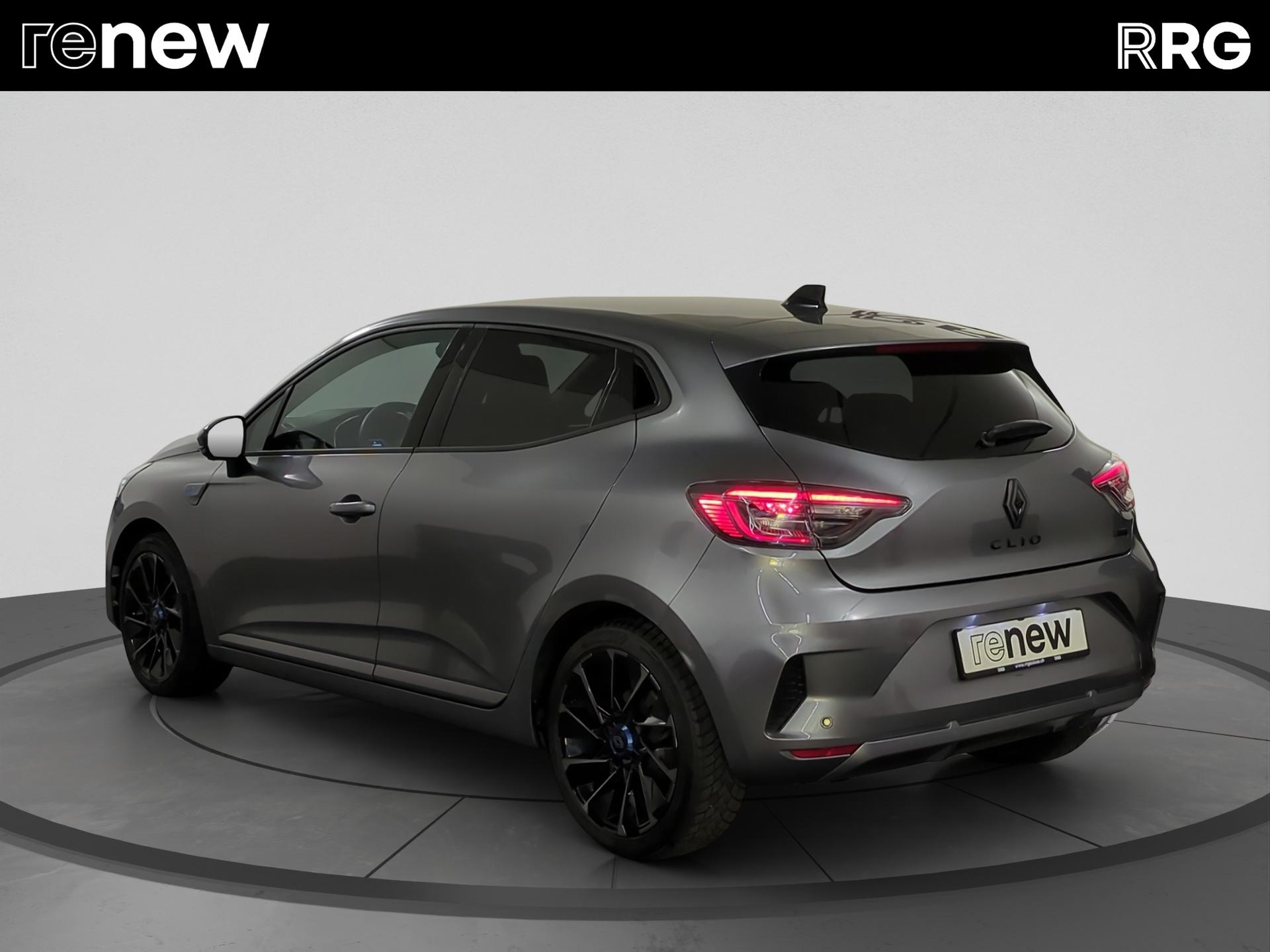 RENAULT Clio 1.6 E-Tech Esprit Alpine-image-4