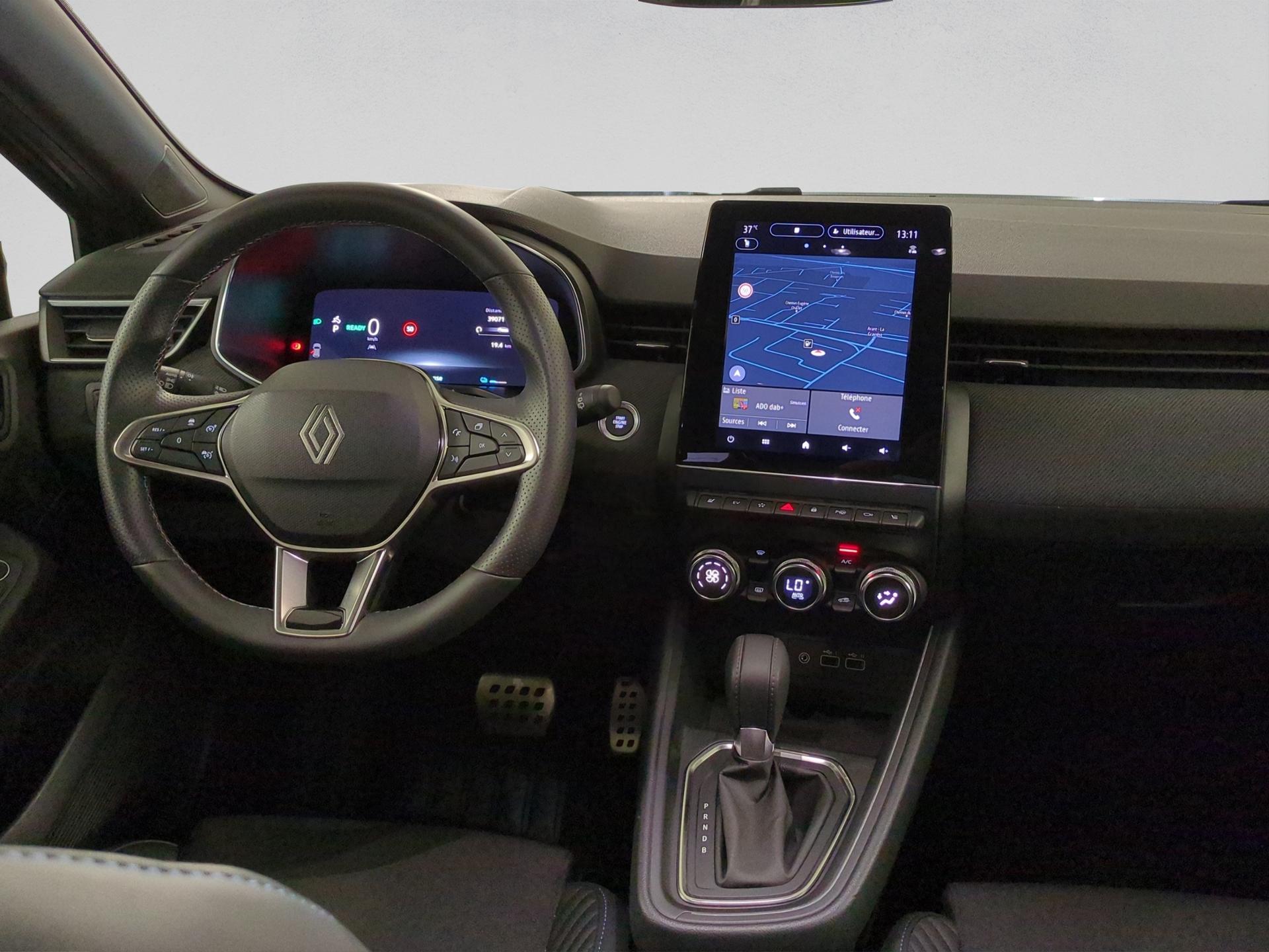 RENAULT Clio 1.6 E-Tech Esprit Alpine-image-13