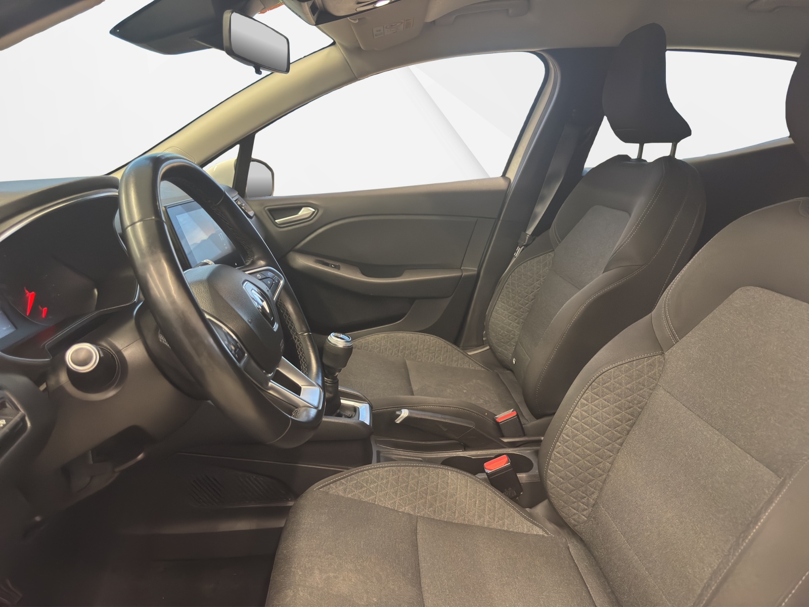 RENAULT Clio 1.0 Business-image-8