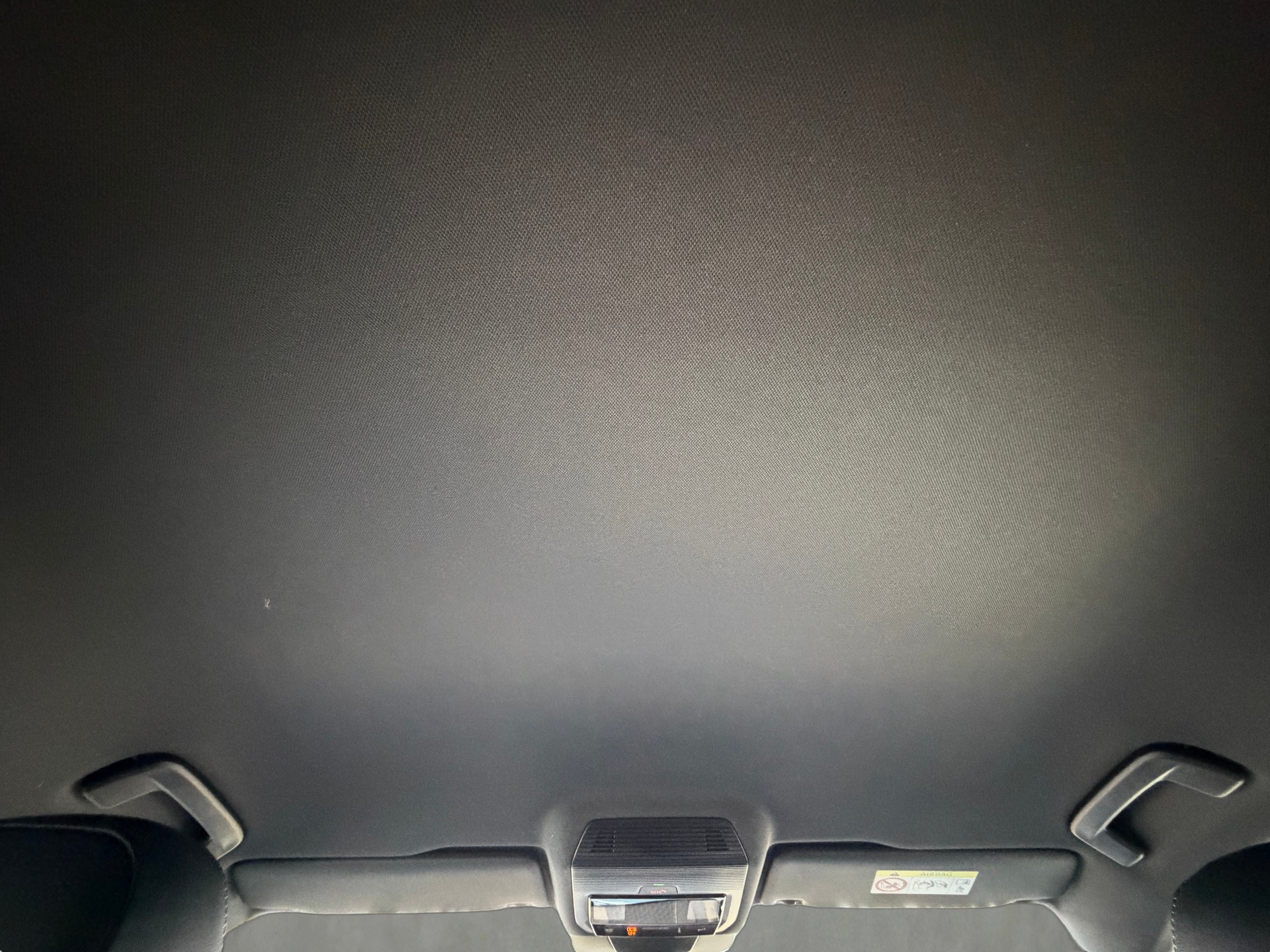 VW T-Roc 1.5 eTSI mHEV R-Line DSG-image-9