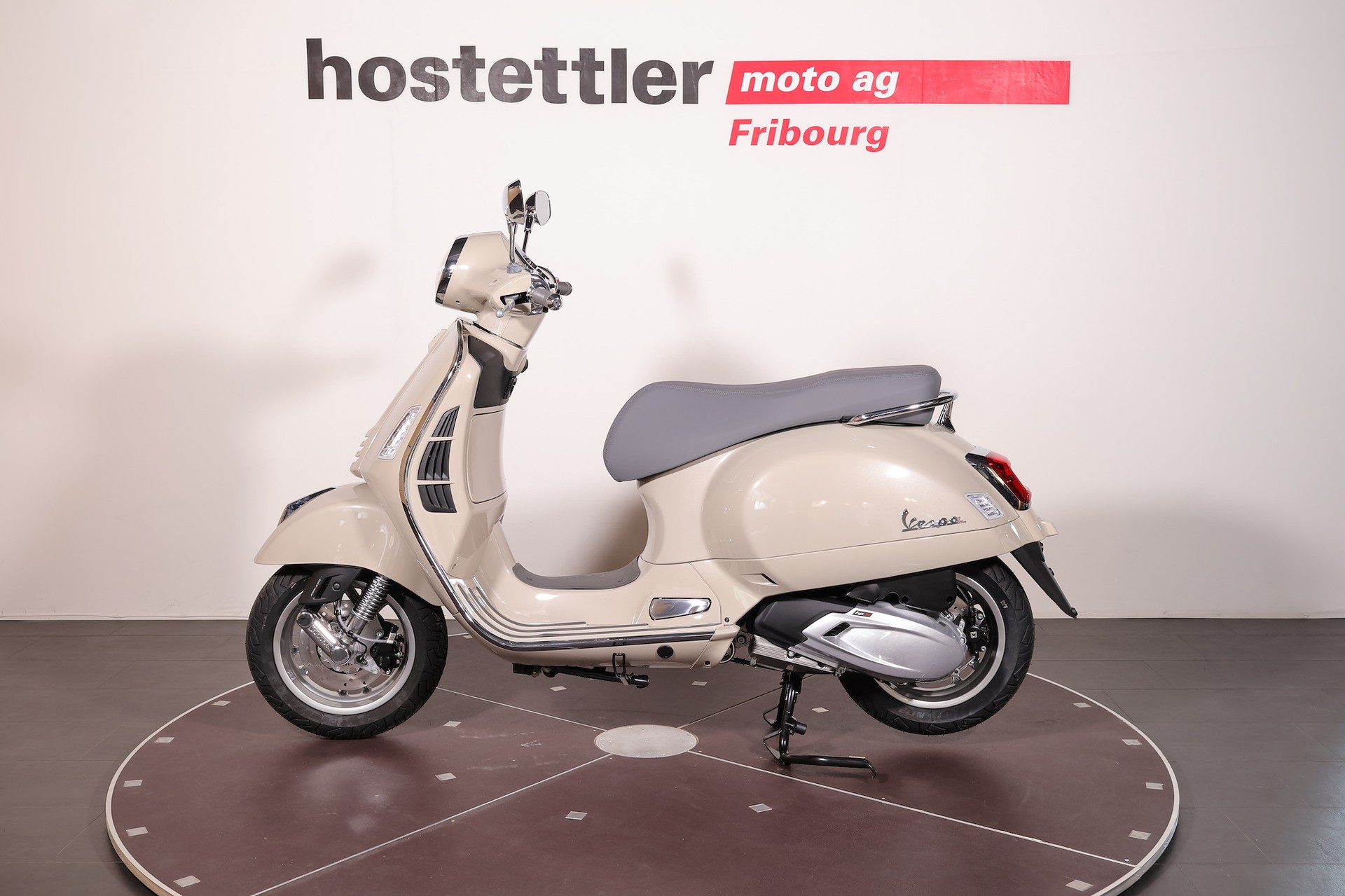 PIAGGIO Vespa 310 GTS-image-4