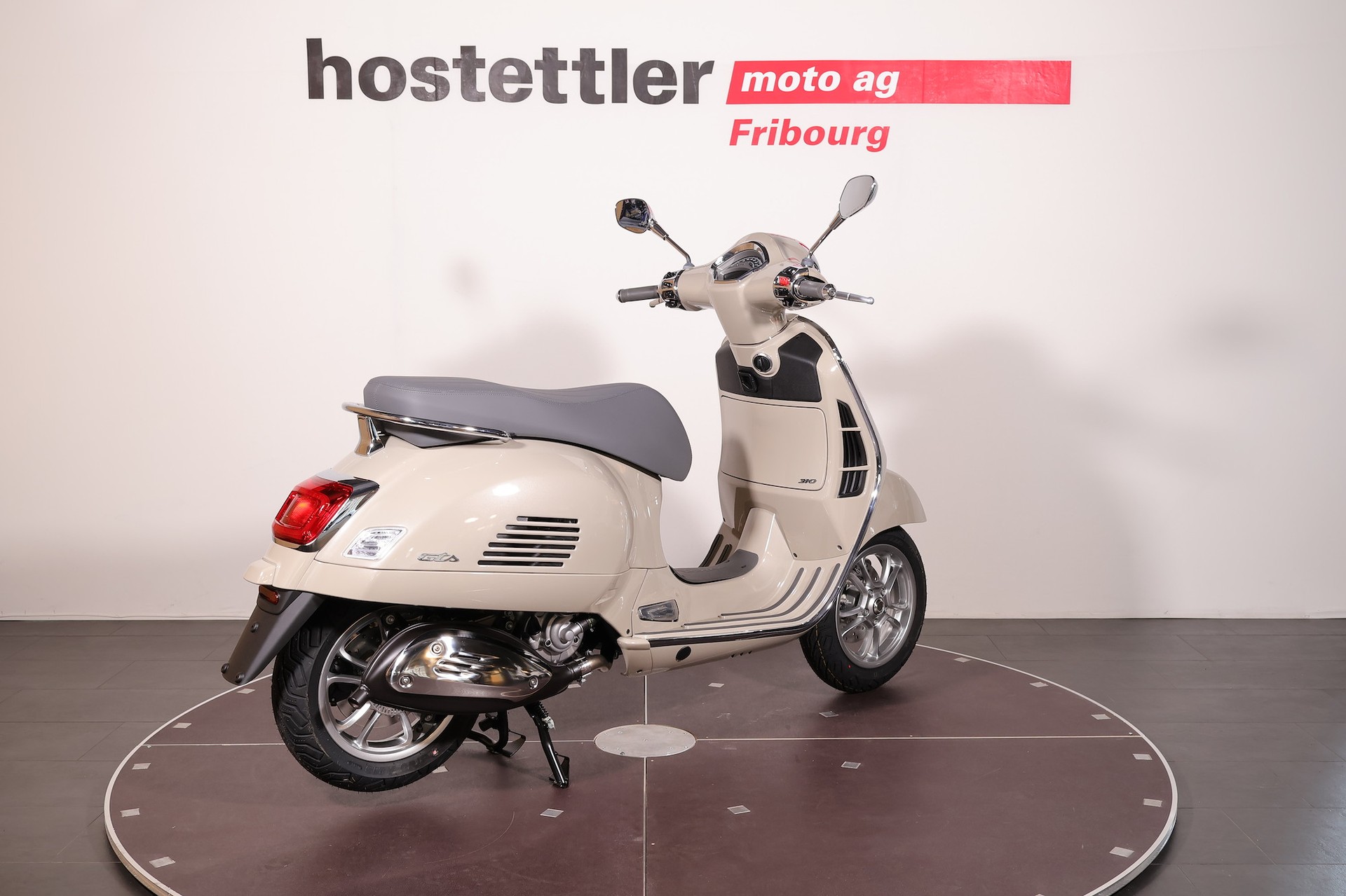 PIAGGIO Vespa 310 GTS-showroom-element-2