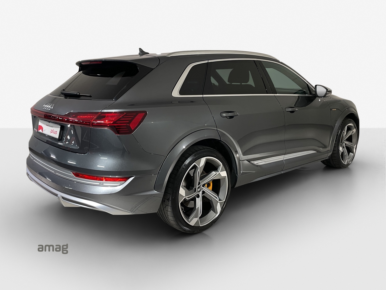 AUDI e-tron S quattro-image-5