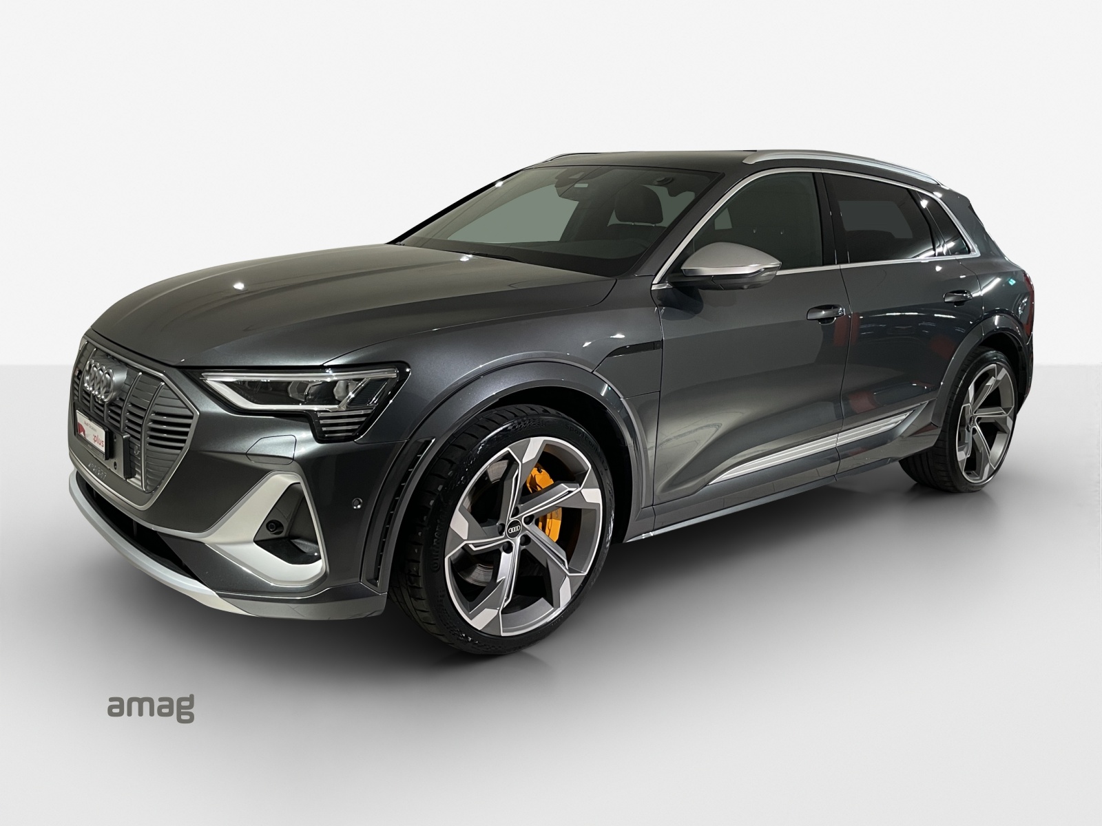 AUDI e-tron S quattro-image-0