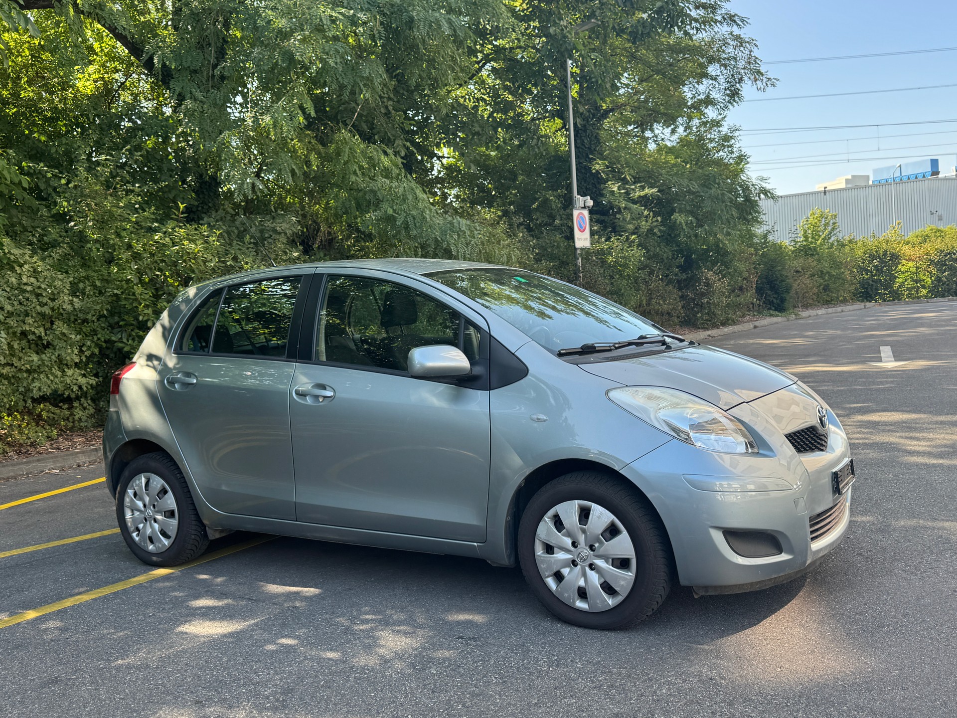 TOYOTA Yaris 1.33 Linea Luna Multimode-image-2