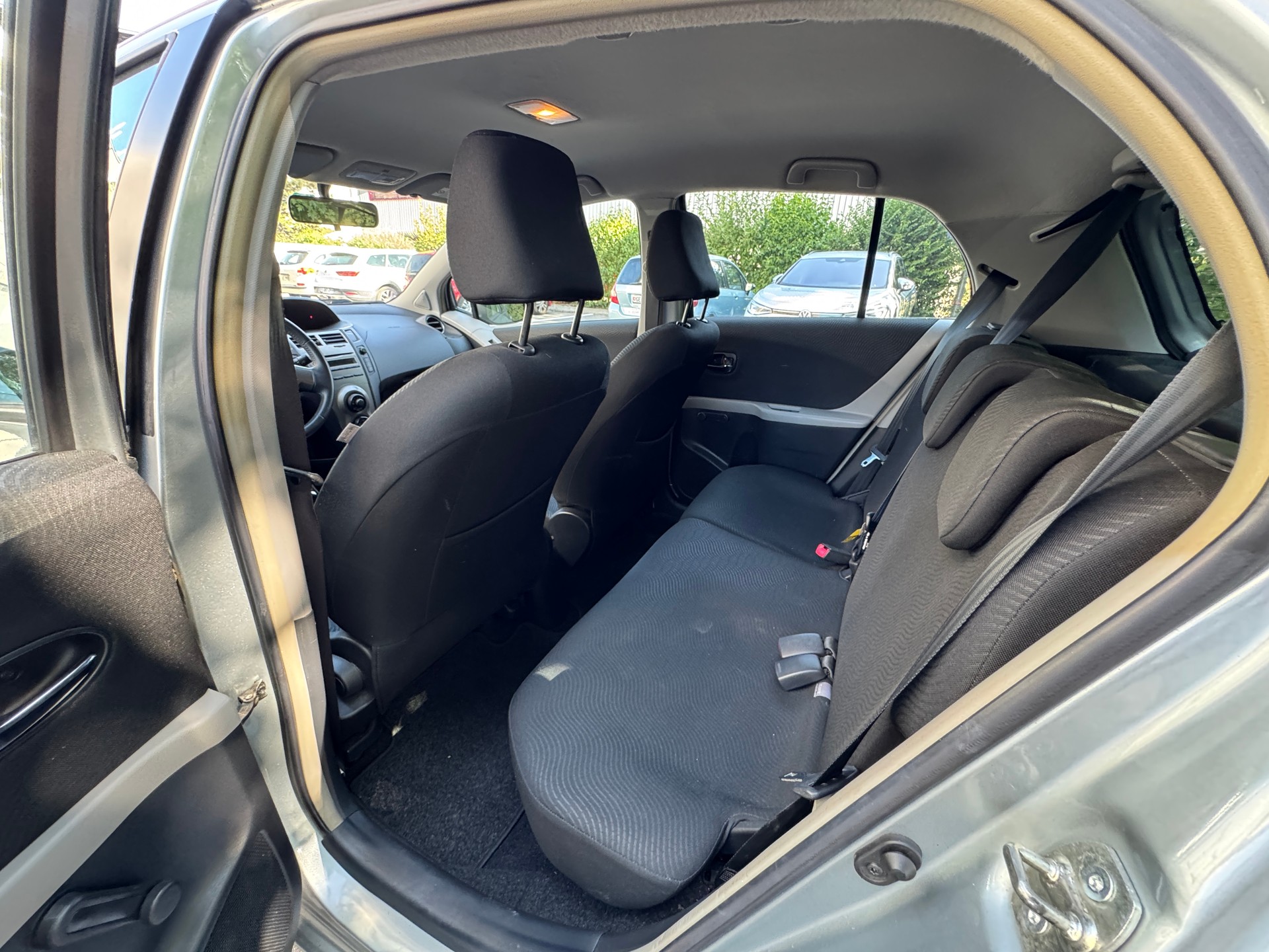 TOYOTA Yaris 1.33 Linea Luna Multimode-image-9