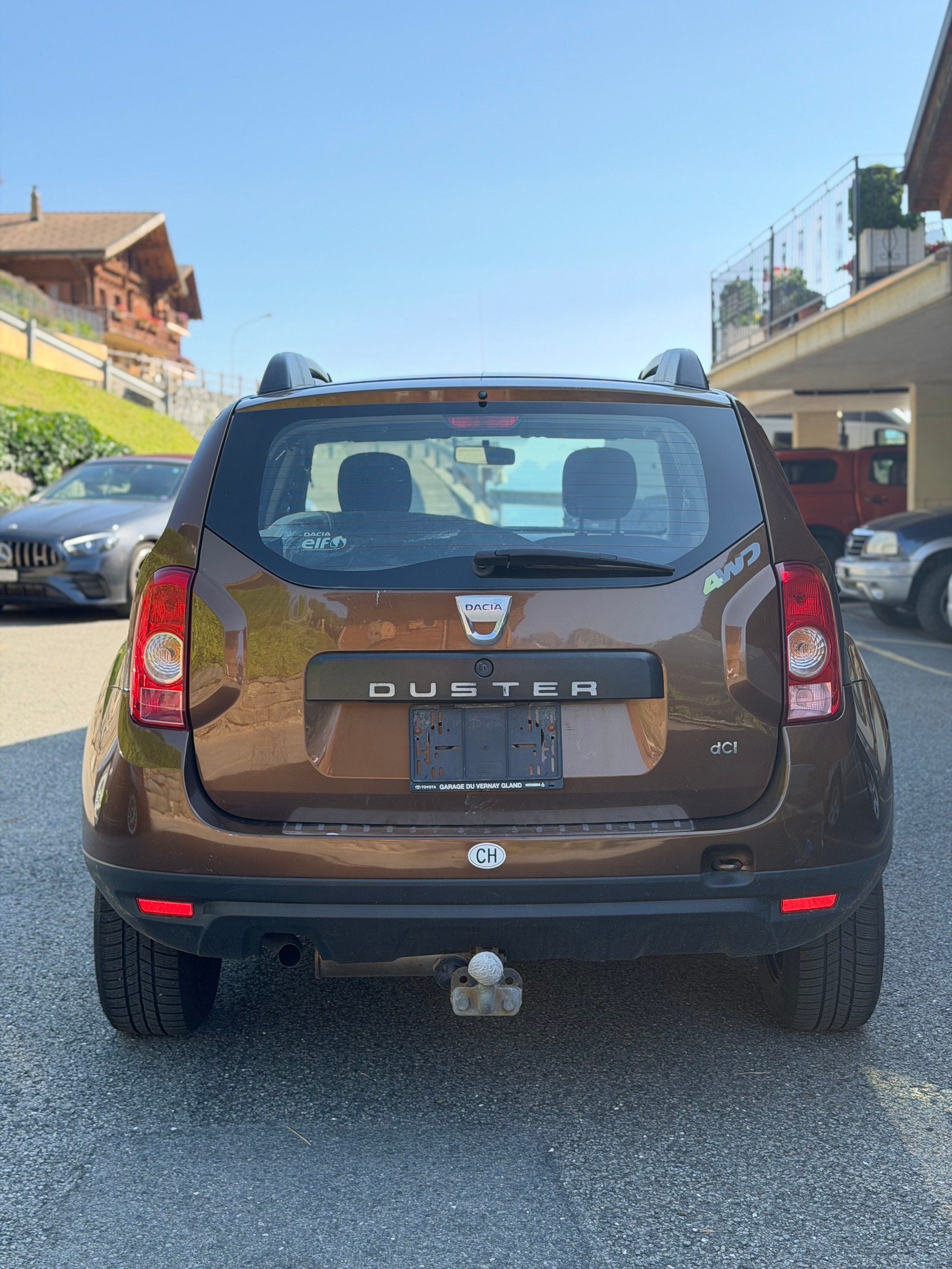 DACIA Duster 1.5 dCi Lauréate 4x4-image-4