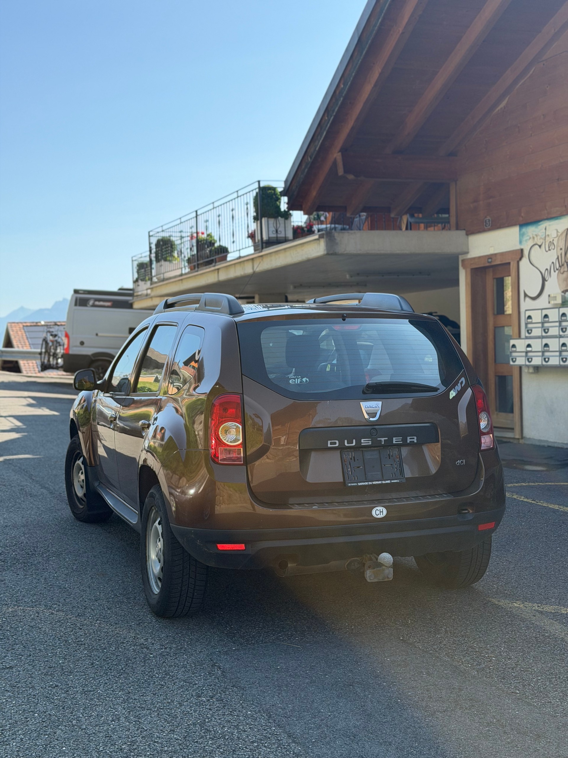 DACIA Duster 1.5 dCi Lauréate 4x4-image-5