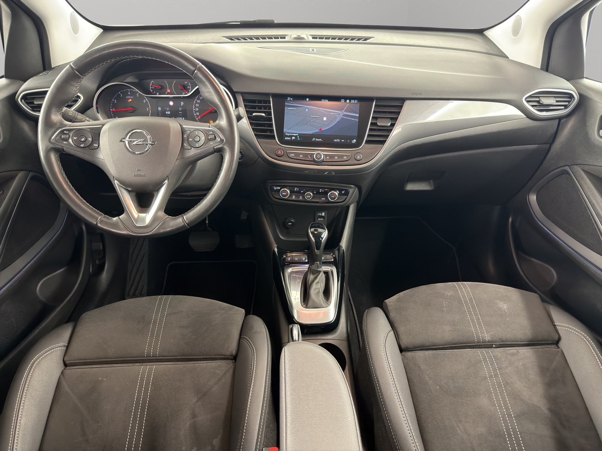 OPEL Crossland 1.2 T 130 Elegance Blitz-image-9