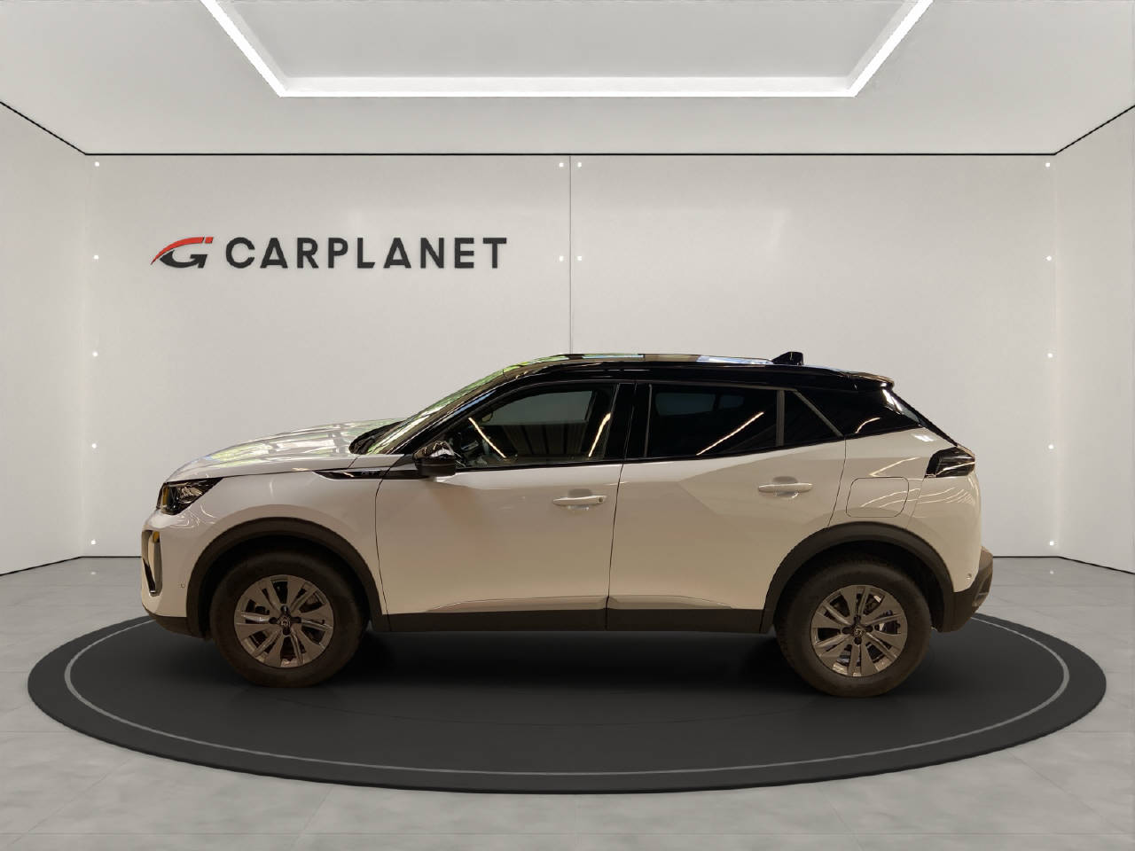 PEUGEOT 2008 1.2 Hybrid 145 GT-image-1