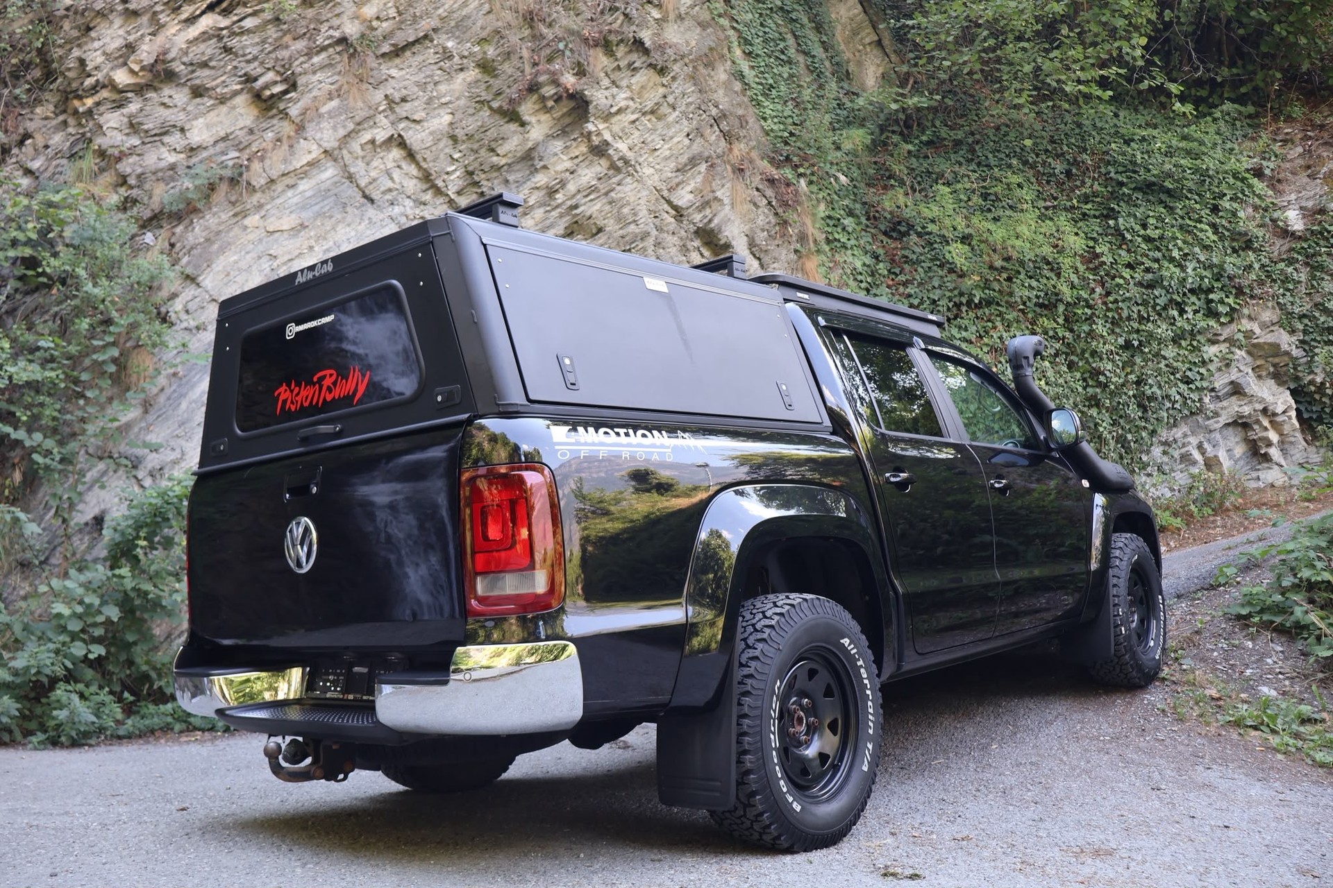 VW Amarok 2.0 BiTDI Highline 4Motion permanent A-showroom-element-3