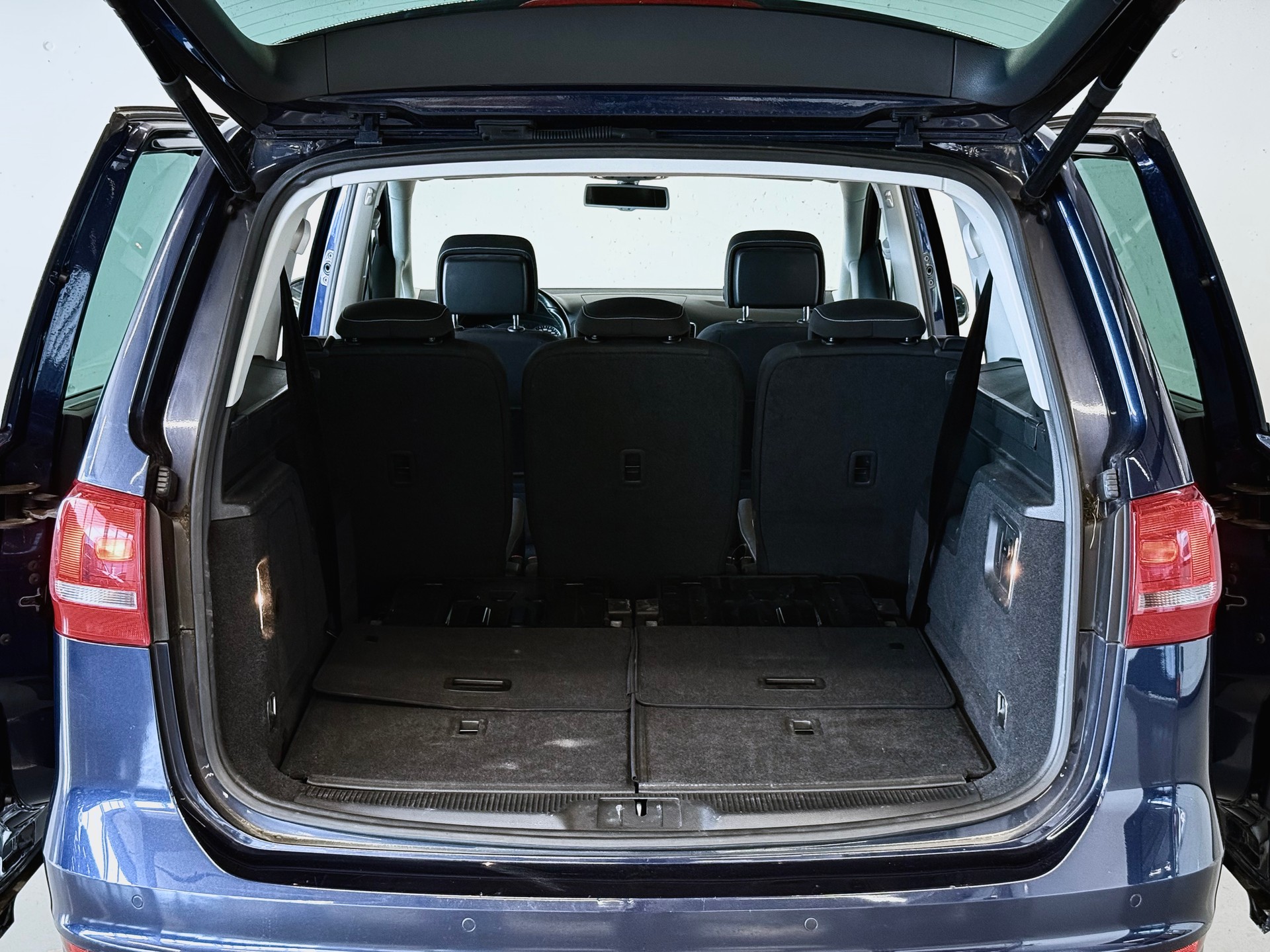 VW SHARAN 1.4 TSI BlueMotion | CUP SONDERMODELL | DSG AUTOMATIK | DUNKELBLAU | 7-SITZE | TOP AUSSTATTUNG-image-18