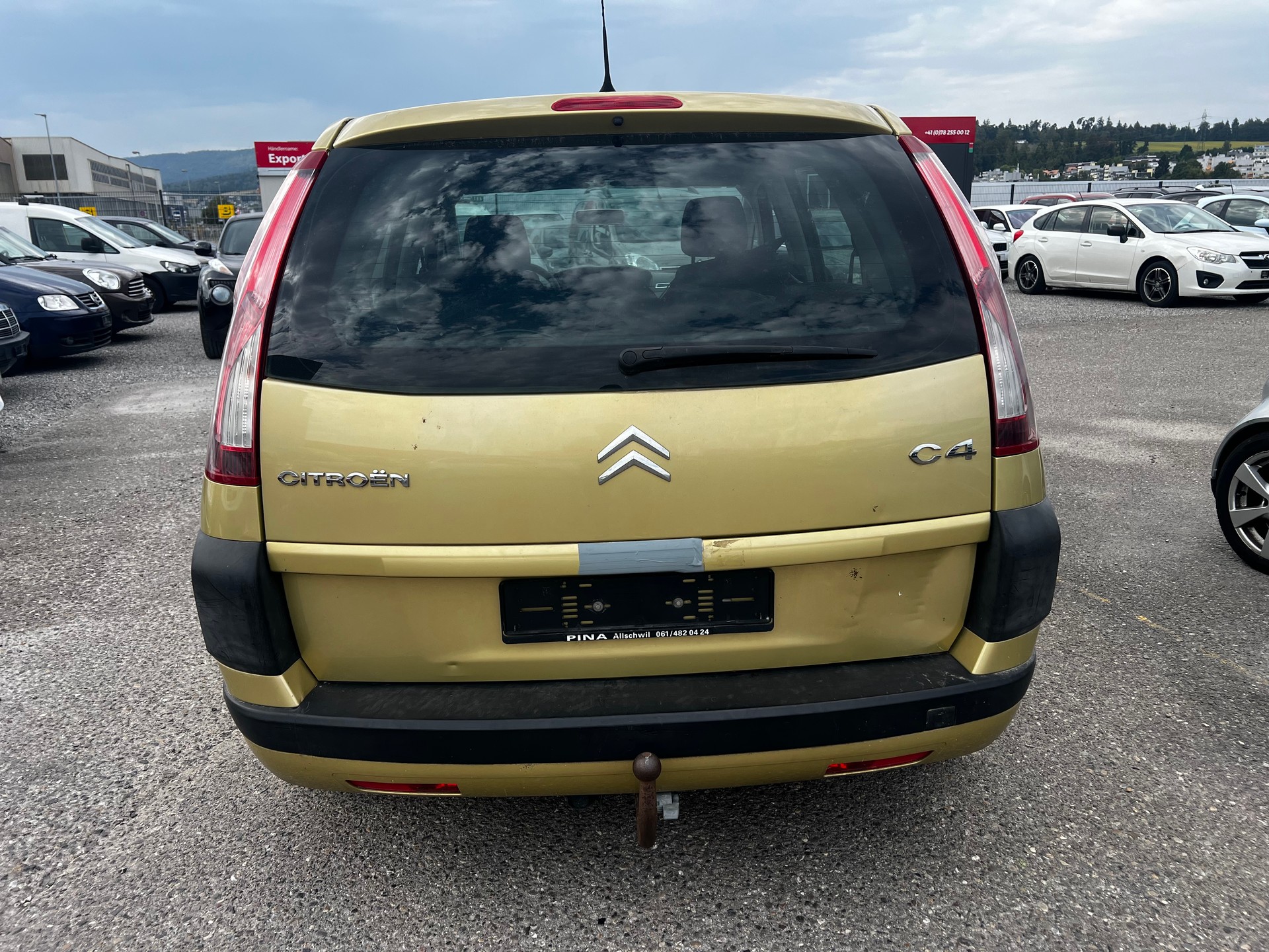 CITROEN Grand C4 Picasso 1.6 HDI 16V Essentiel-image-3