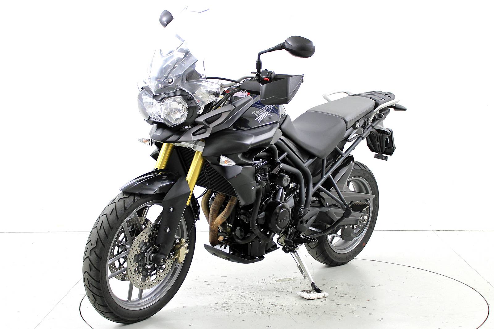 TRIUMPH Tiger 800 ABS-showroom-element-2