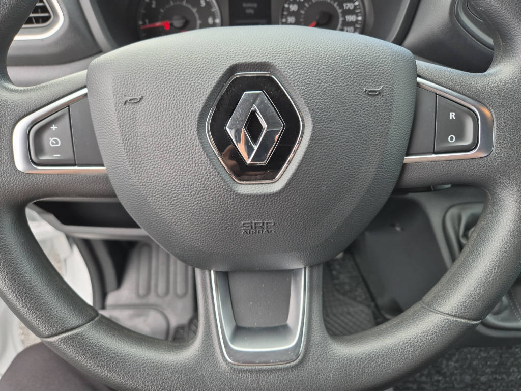 RENAULT Master Kab.-Ch. 3.5 t L3H1 2.3 dCi 180 TwinTurbo-image-11