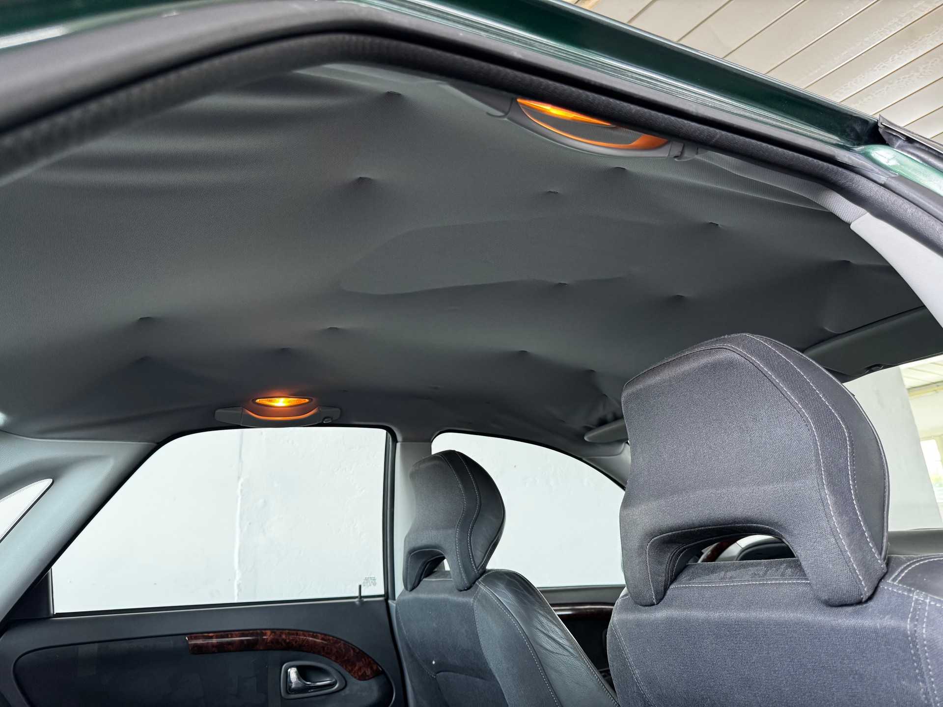VOLVO S40 2.0-image-21