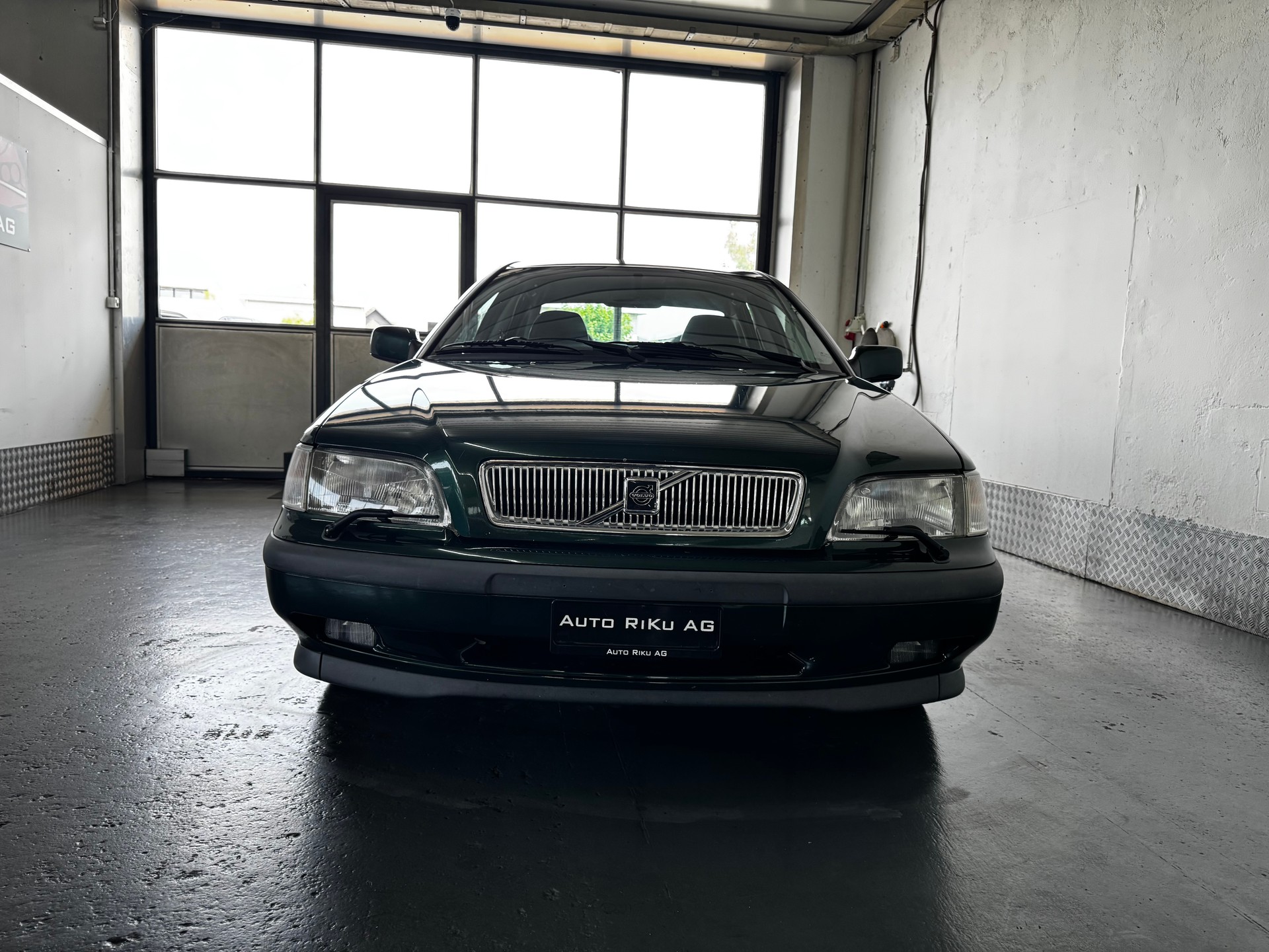 VOLVO S40 2.0-image-3