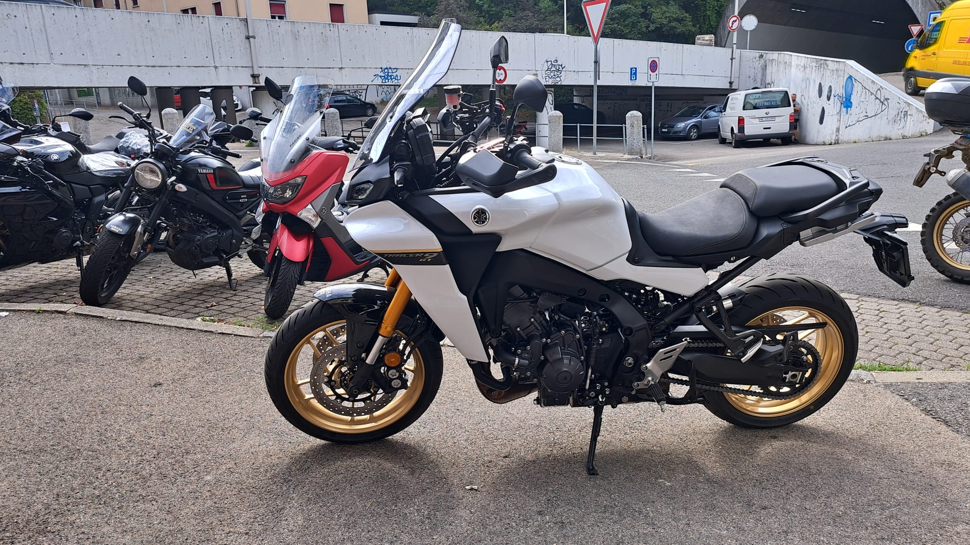 YAMAHA Tracer 9 GT-showroom-element-3