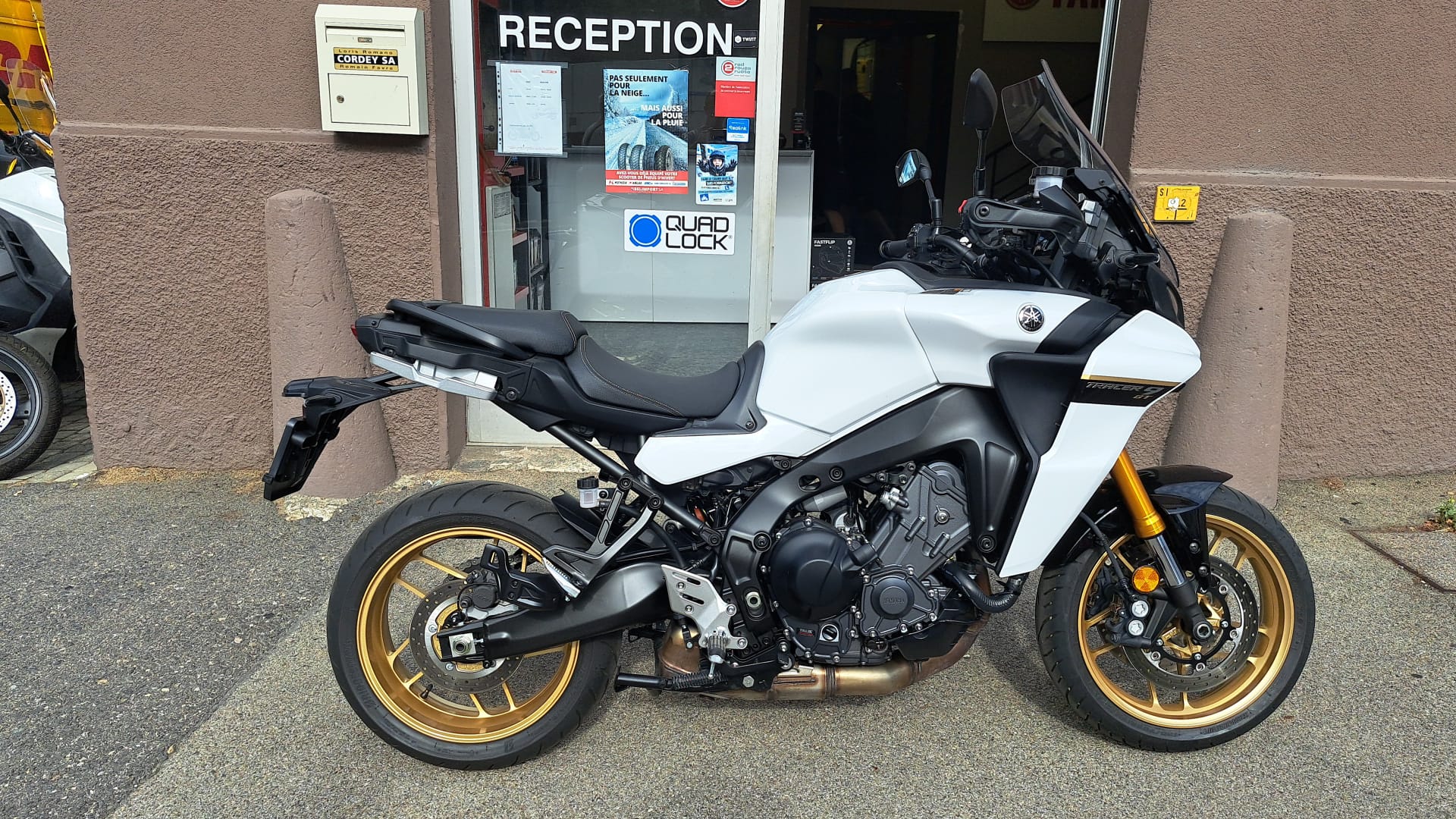 YAMAHA Tracer 9 GT-showroom-element-1