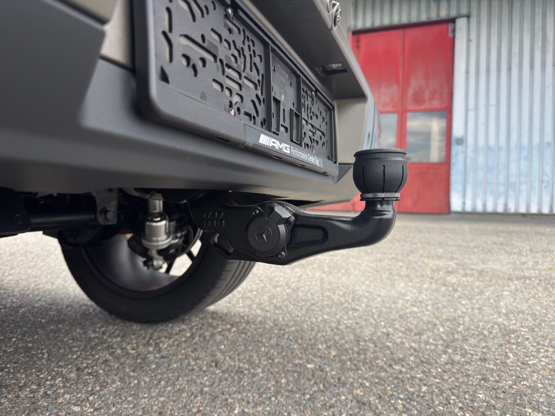 MERCEDES-BENZ G 63 AMG-image-16