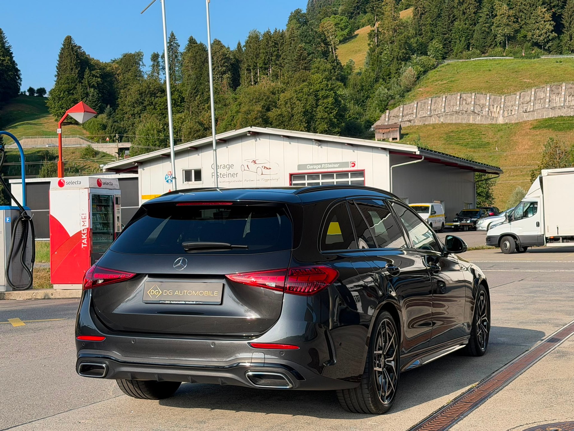 MERCEDES-BENZ C 300 T 4Matic AMG Line *Top Zustand**Top Ausstattung**8-Fach**Garantie*-image-5