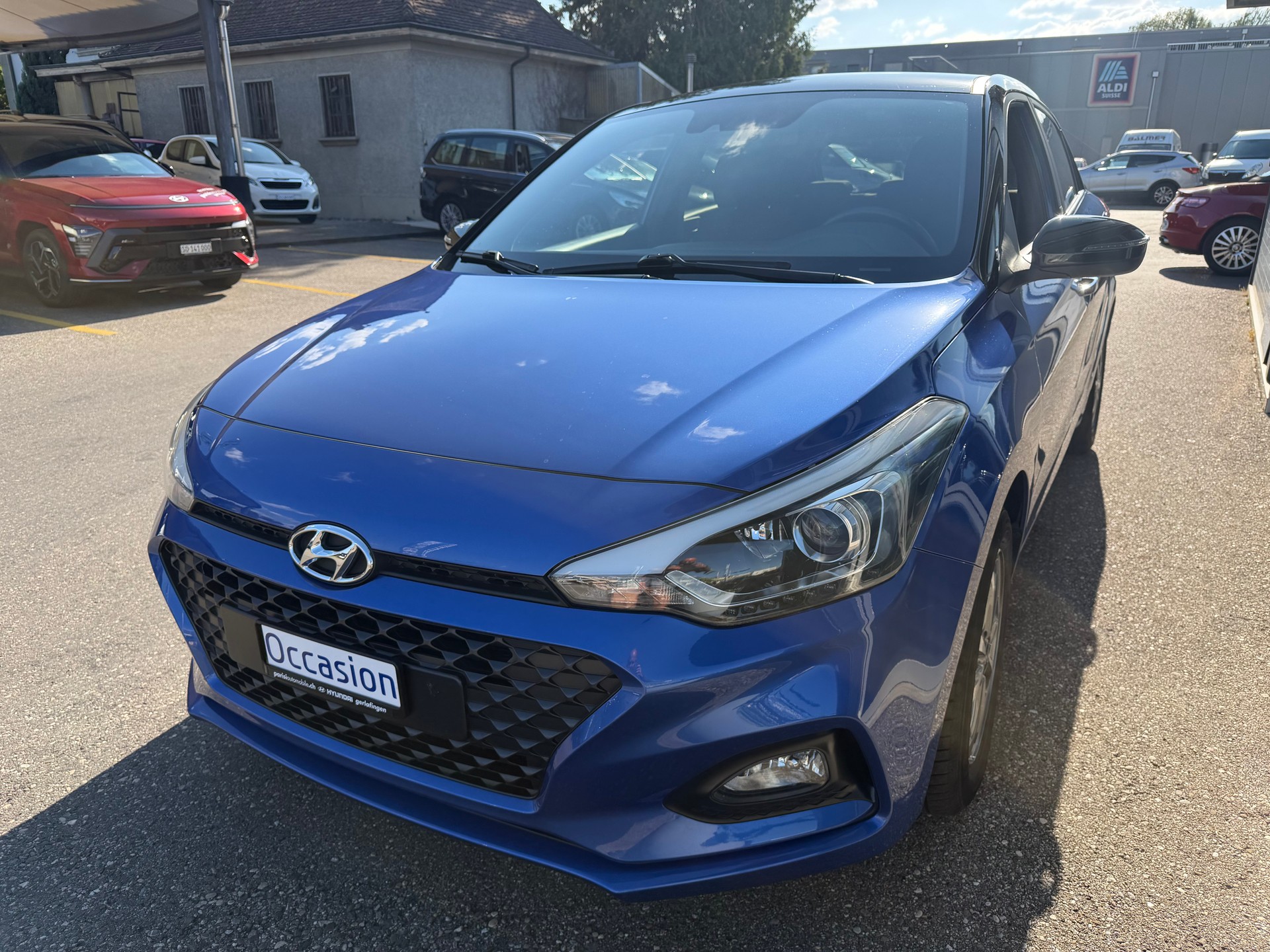 HYUNDAI i20 1.0 T-GDi Amplia-image-2
