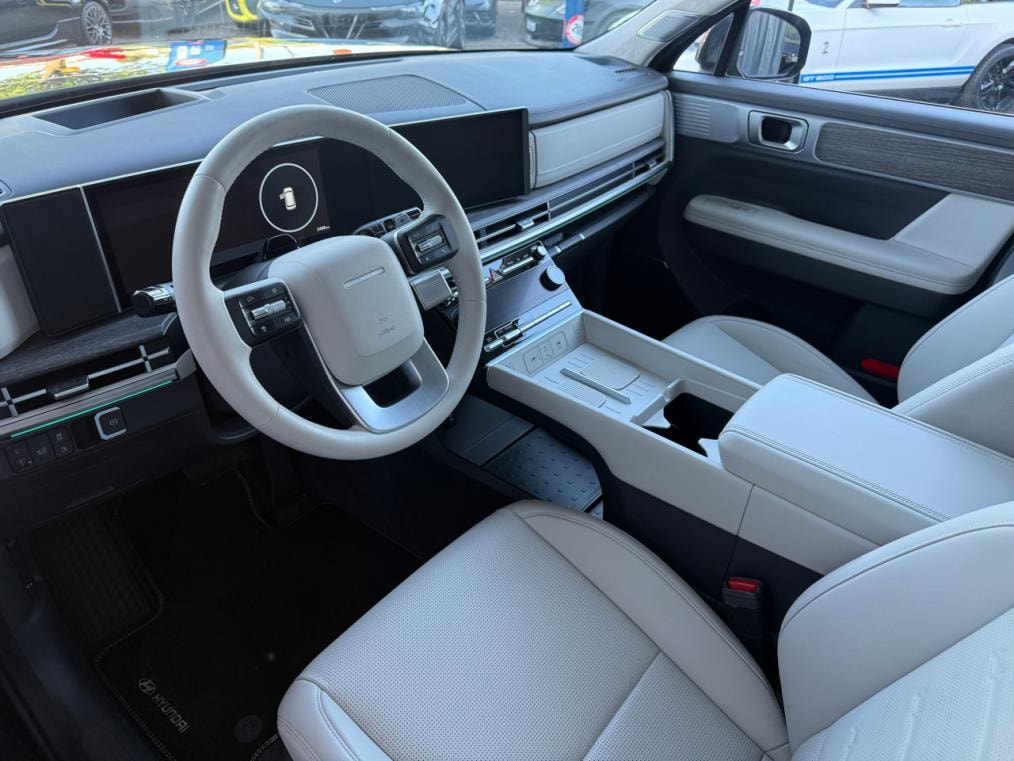 HYUNDAI Santa Fe 1.6 T-GDi PHEV EXklusiv 4WD-showroom-element-3