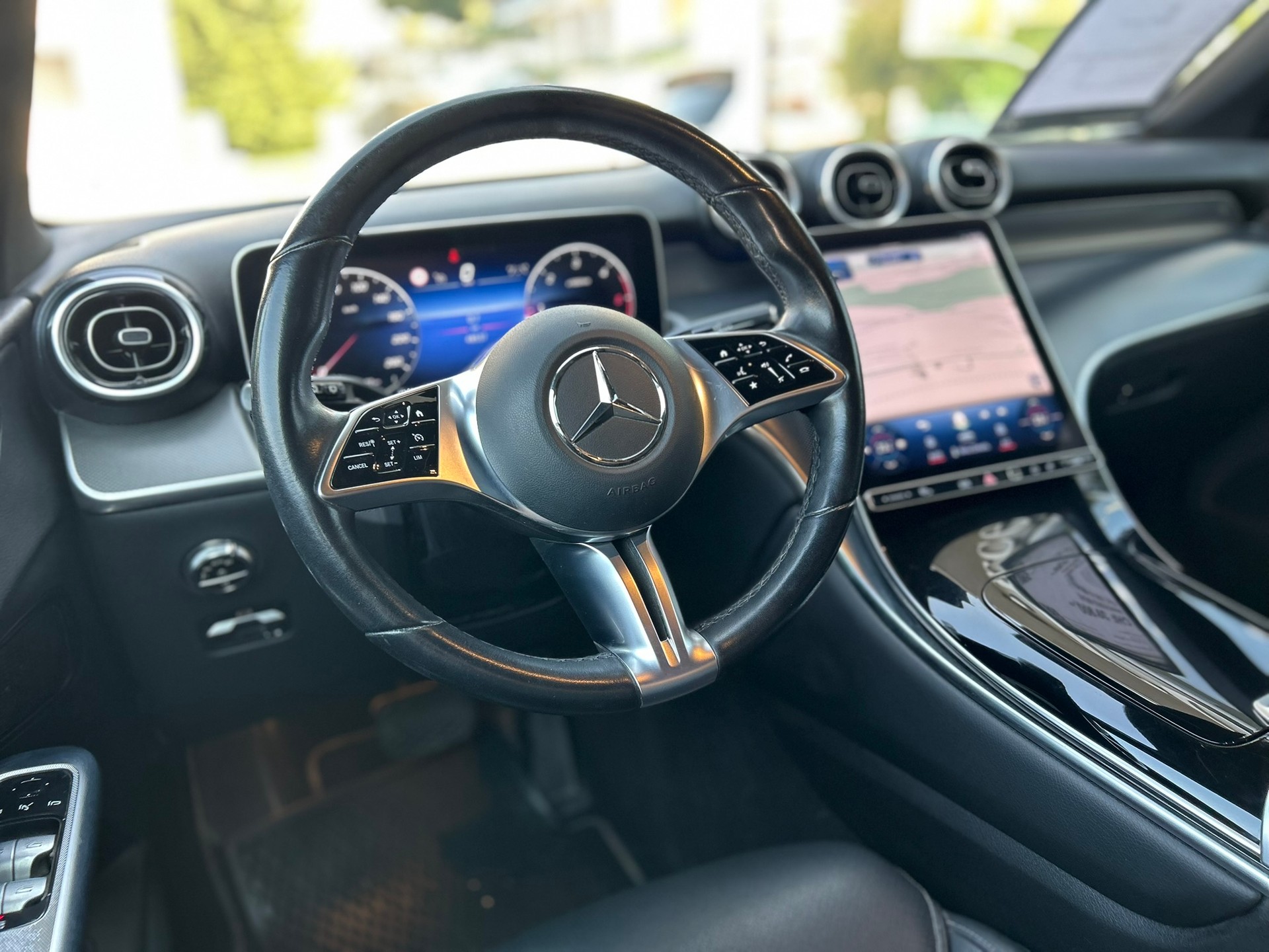 MERCEDES-BENZ GLC 220 d 4Matic 9G-Tronic-image-8