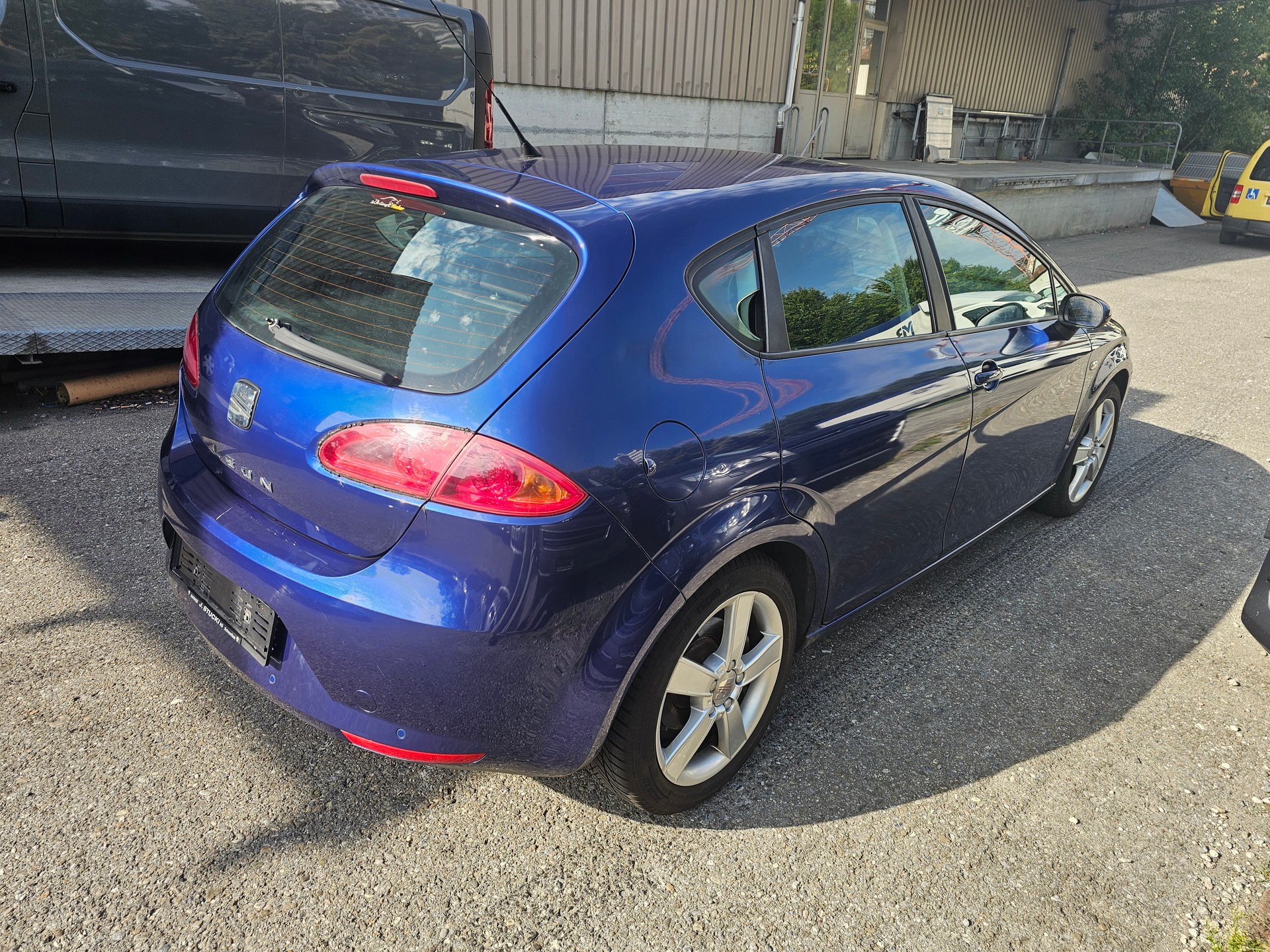 SEAT Leon 2.0 FSI T Stylance-image-3