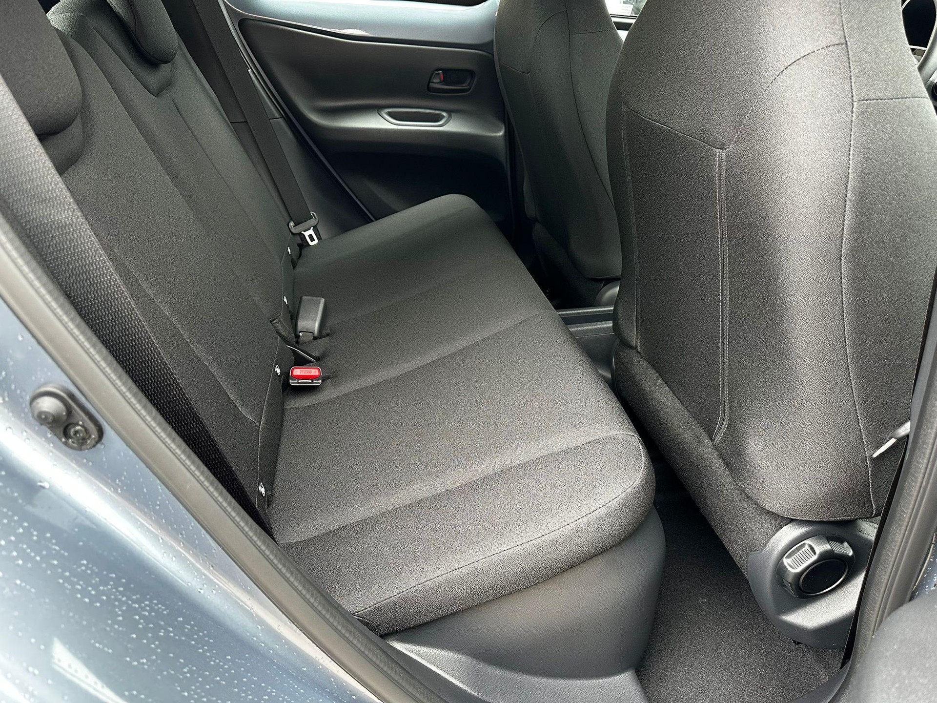 TOYOTA Aygo X 1.5 VVT-i HSD Comfort-image-10