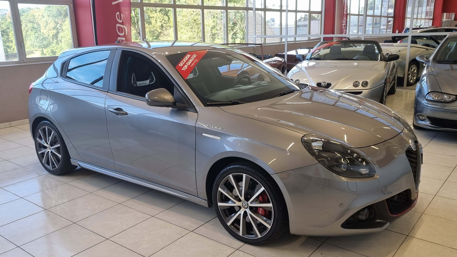 ALFA ROMEO Giulietta 1750 TBi Veloce TCT-image-6