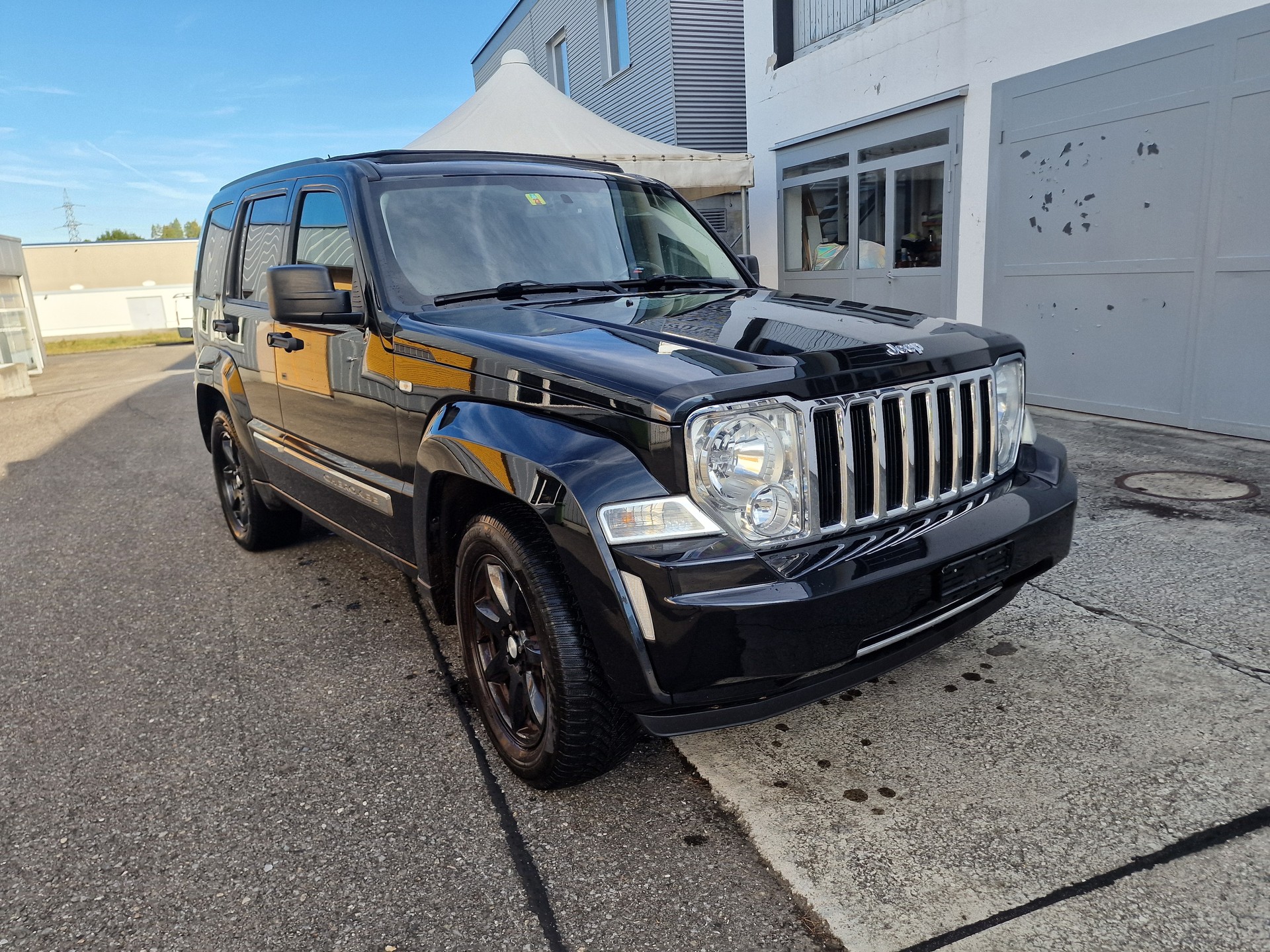 JEEP Cherokee 2.8 CRD Sport Automatic Bremsen defekt 8x Alu-showroom-element-3