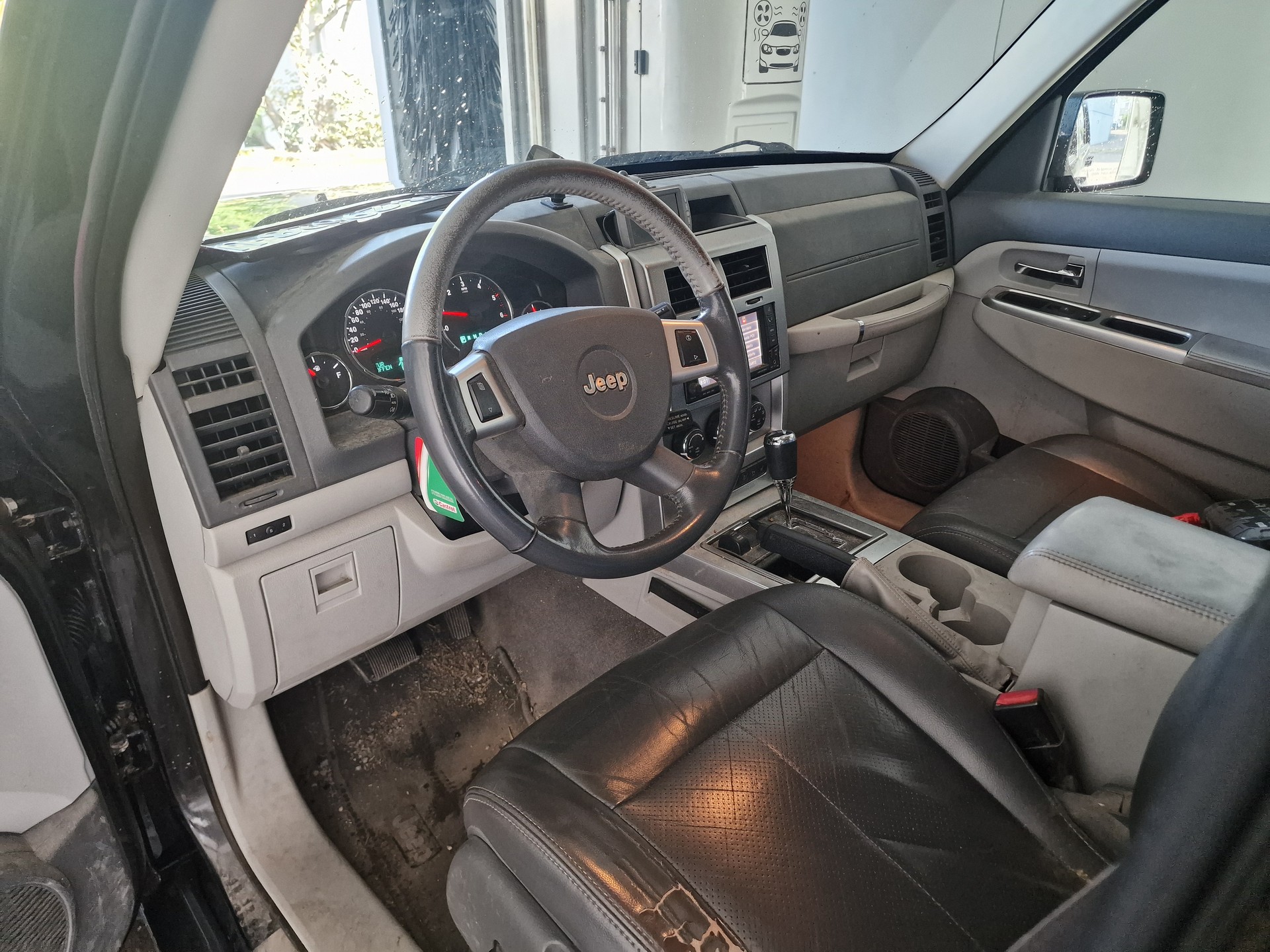 JEEP Cherokee 2.8 CRD Sport Automatic Bremsen defekt 8x Alu-image-8