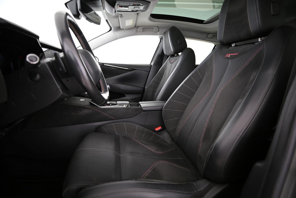 DS AUTOMOBILES 4 1.6 E-Tense Performance Line+-image-2