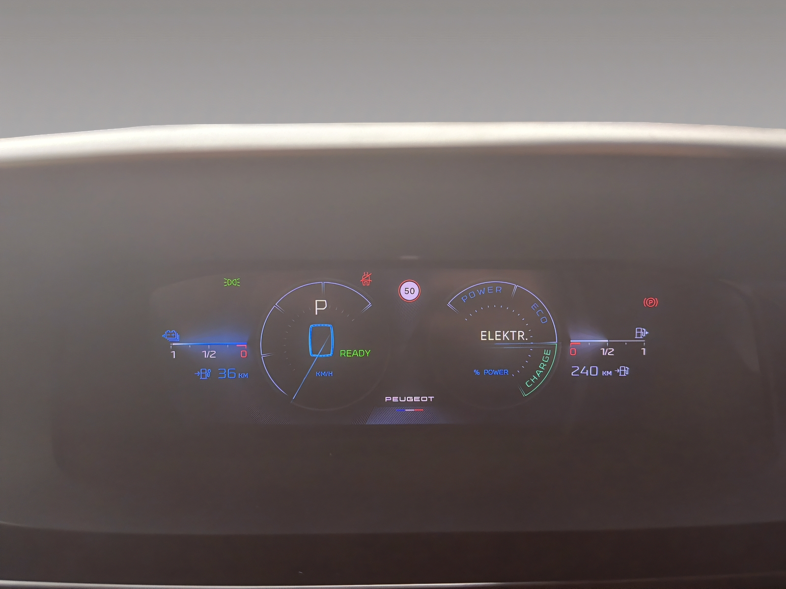 PEUGEOT 308 1.6 PHEV 225 GT Pack-image-10