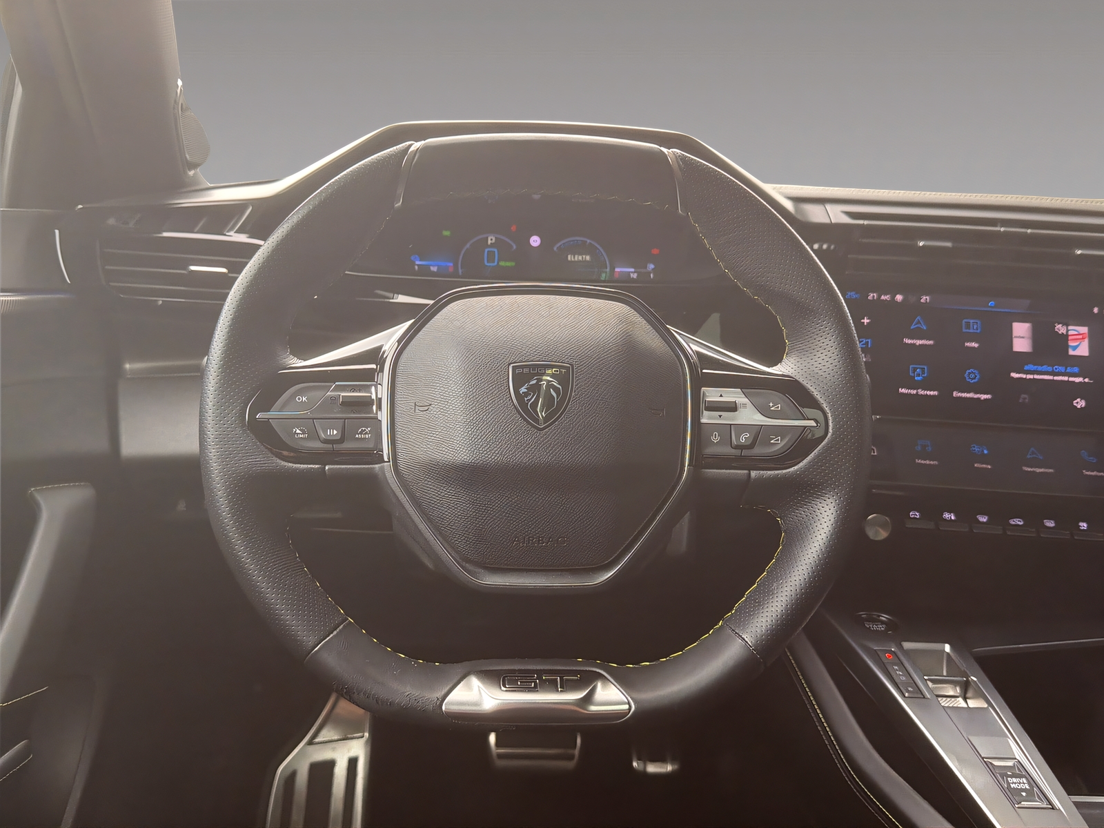 PEUGEOT 308 1.6 PHEV 225 GT Pack-image-9